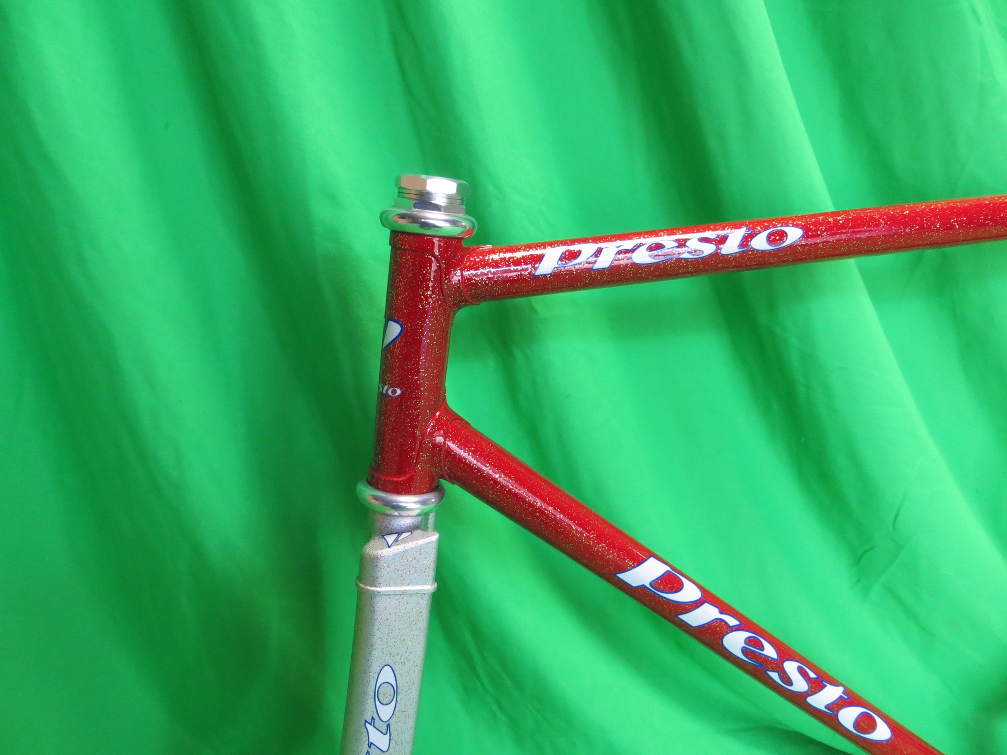 Presto Columbus Max Fork // Red / Silver with Gold Flake // 50.5cm