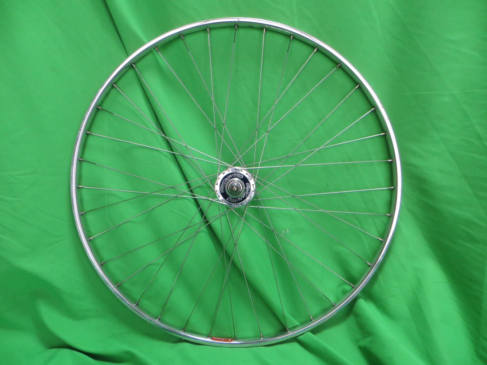 Araya Gold 16B NJS 700c 36H Tubular Rim, Gran Compe Pro 100mm/9mm NJS Front Hub (25042301)