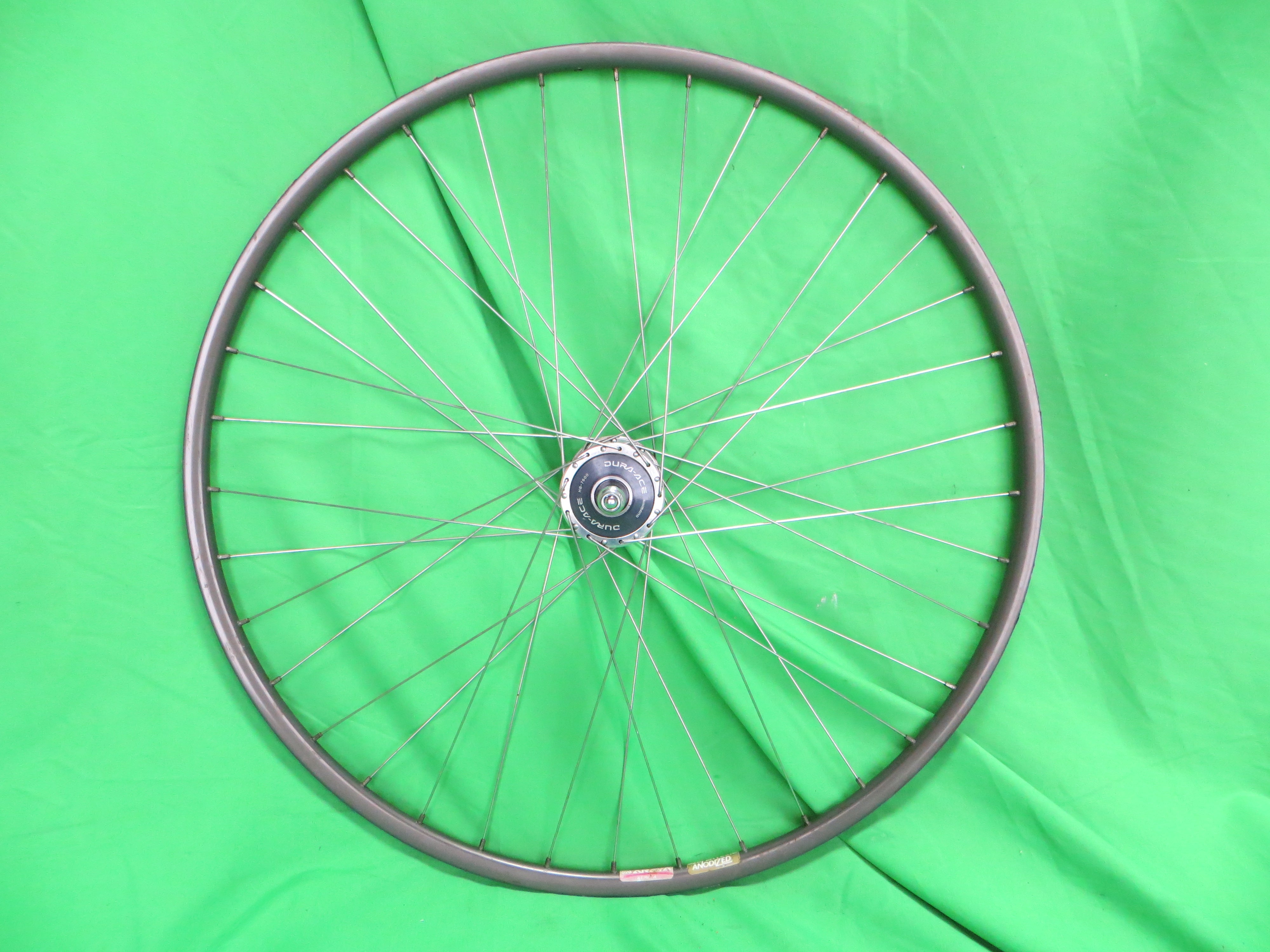 Araya Aero 4 700c 36H Tubular Rim, Shimano Dura Ace HB-7600 100mm/8mm NJS Front Hub (25042303)