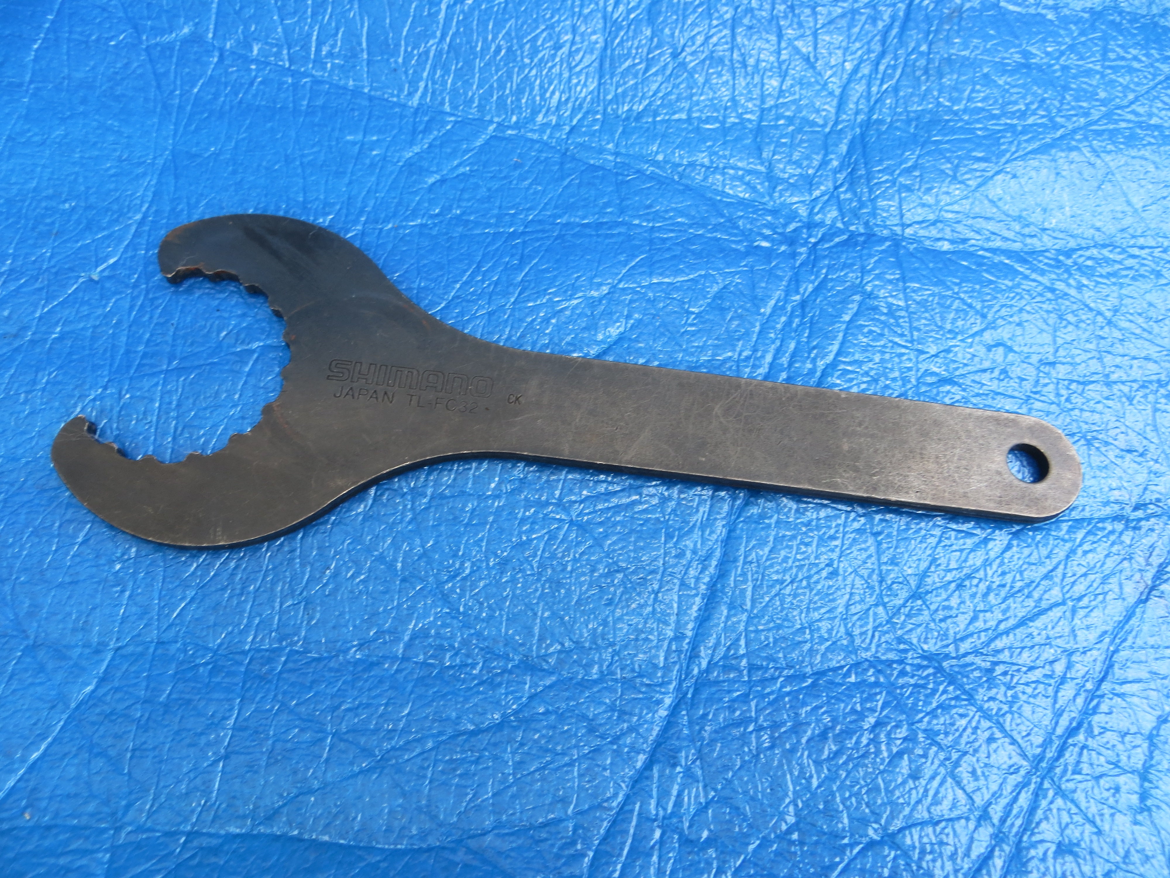 Shimano TL-FC32 Bottom Bracket Wrench Tool (24082406)