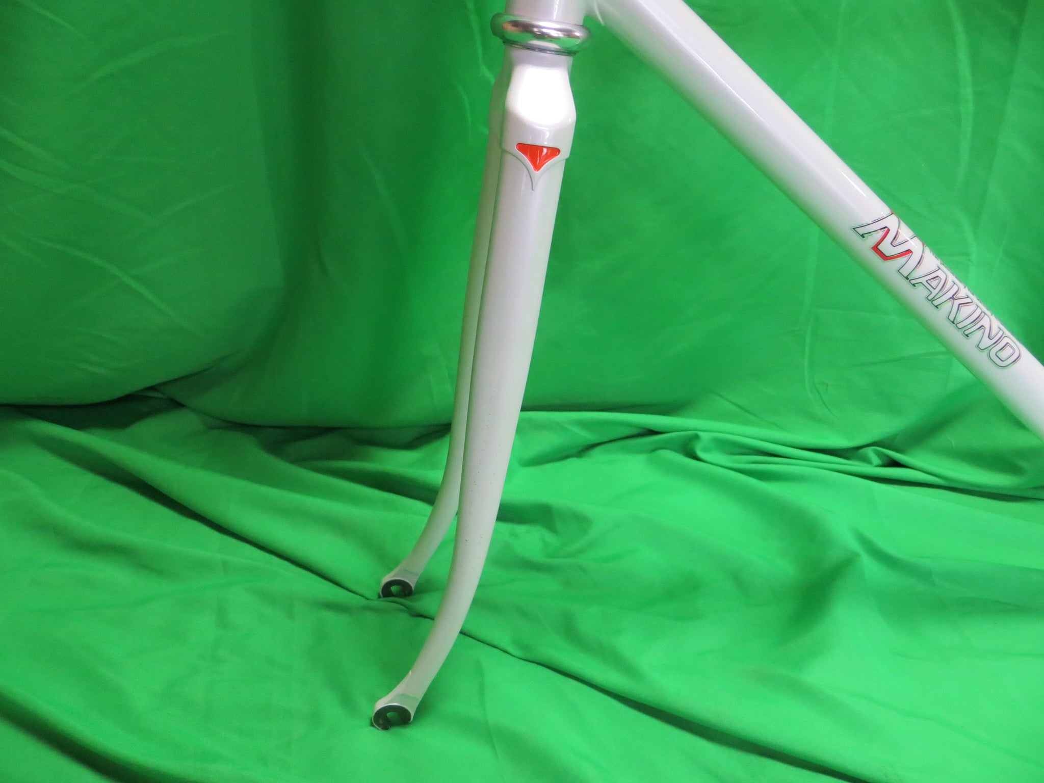 Makino Kaisei 4130R/8630R // White // 50cm – NJS EXPORT