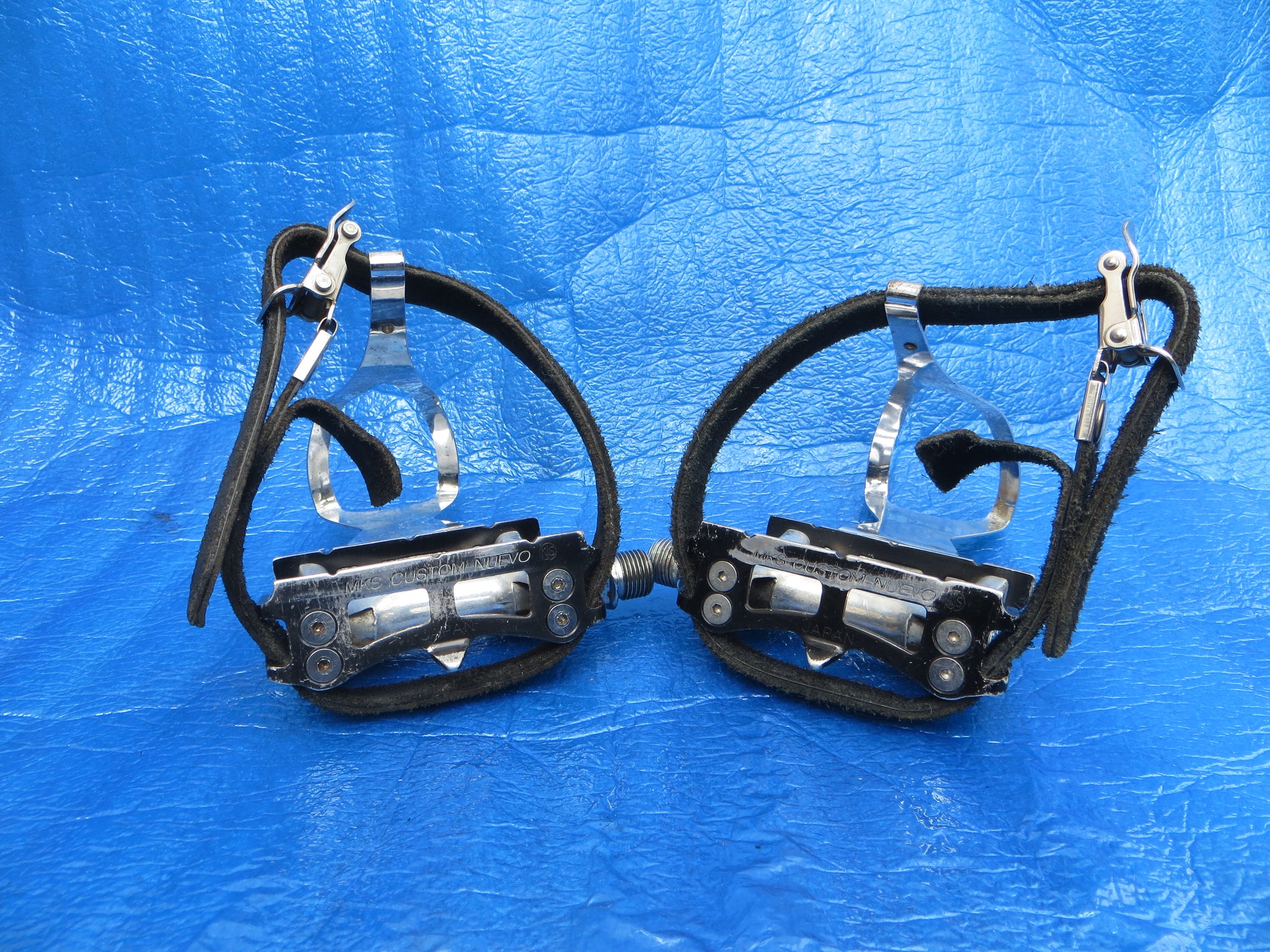 MKS Custom Nuevo NJS Pedals , MKS Steel NJS M-size Steel Clips and MKS Fit-alfa NJS Toe Straps (25050405)