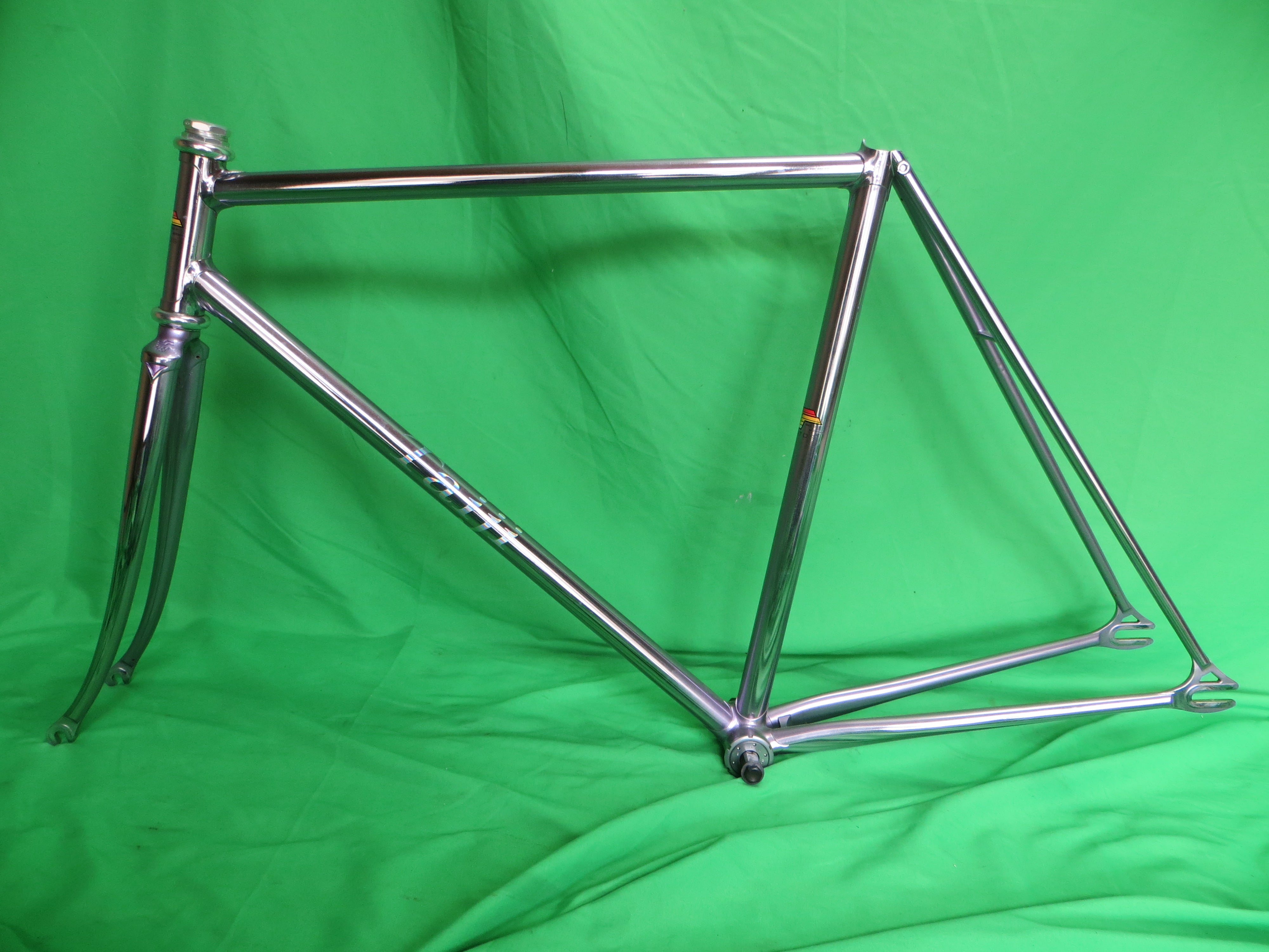 Stratos // Chrome Plating / Candy Light Purple Fade // 52.5cm