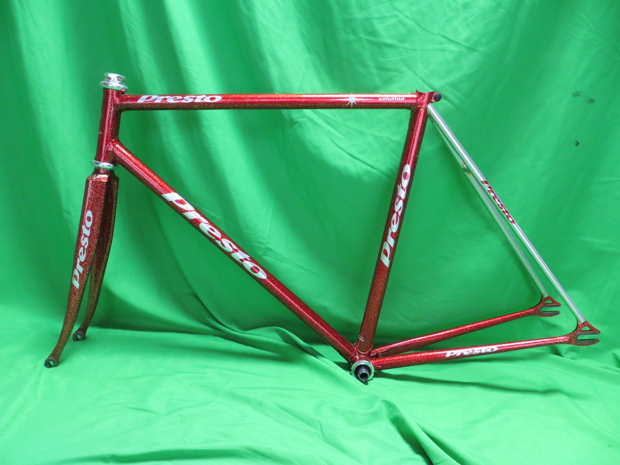 Presto Columbus Max Fork // Red Metallic / Silver Two Tone with Gold Flake // 51cm