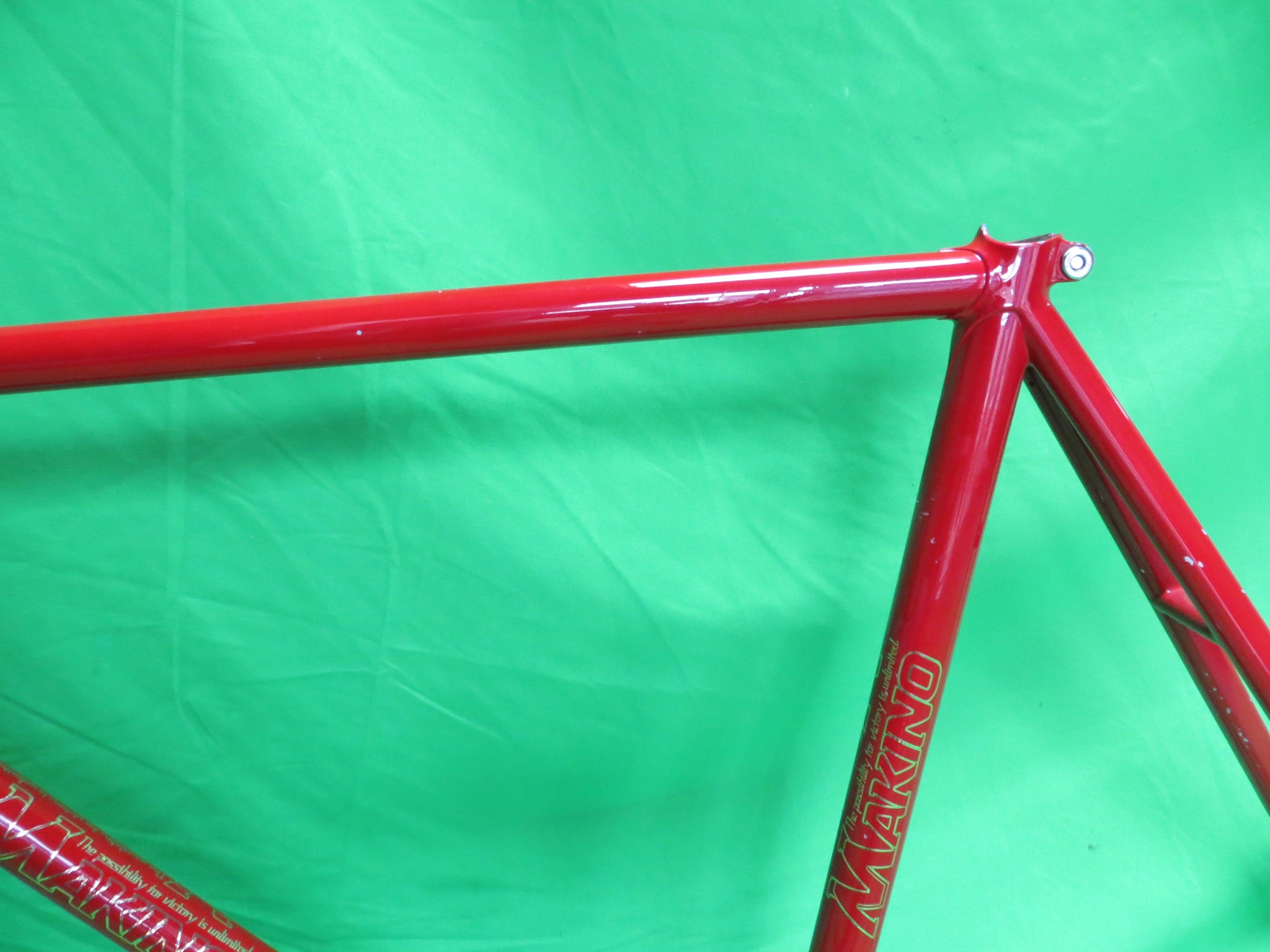 Makino Columbus Zona // Red Metallic // 53.5cm /240924 – NJS EXPORT