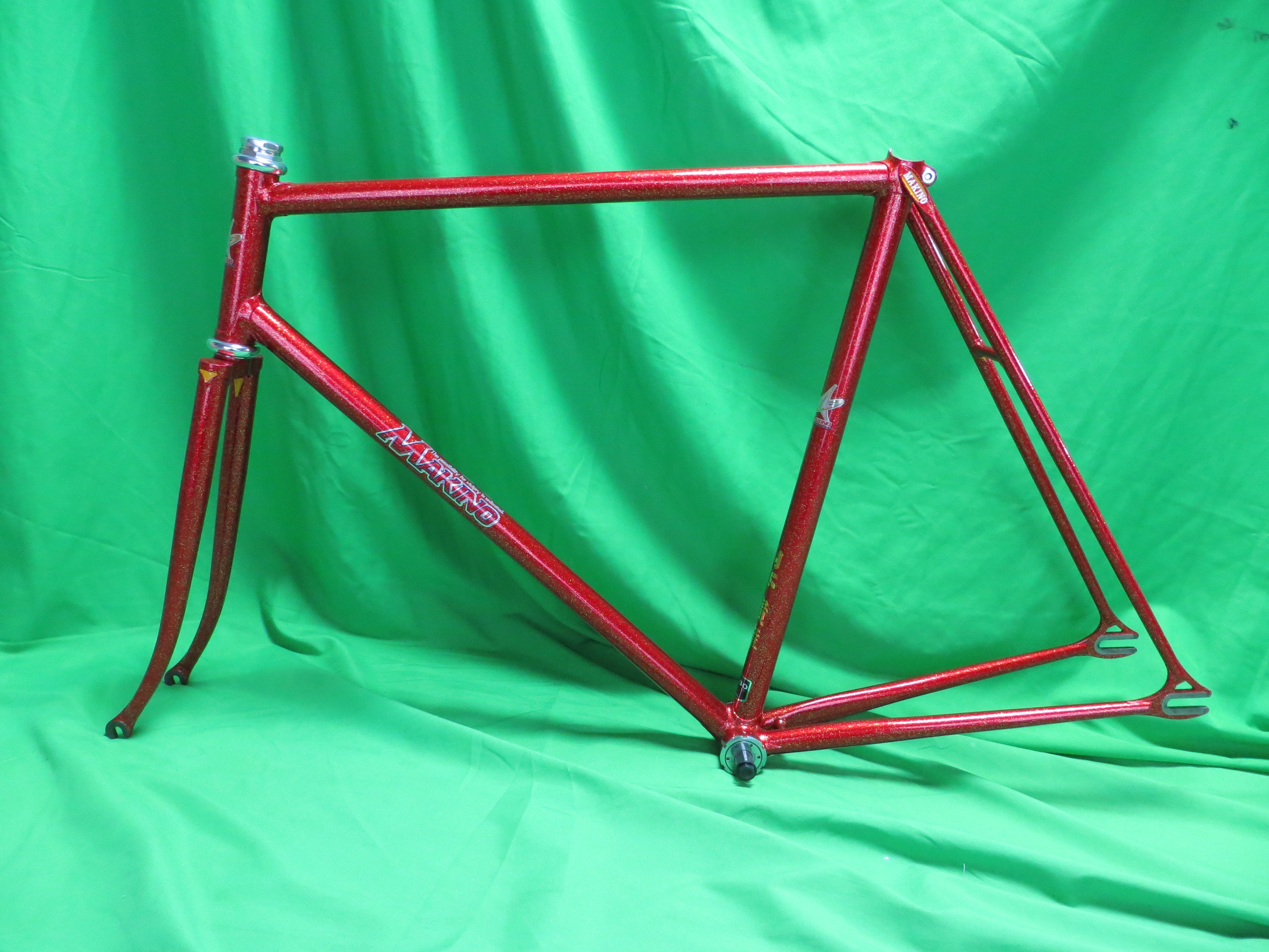 Makino Kaisei 8630R // Red Metallic with Gold Flake // 55cm