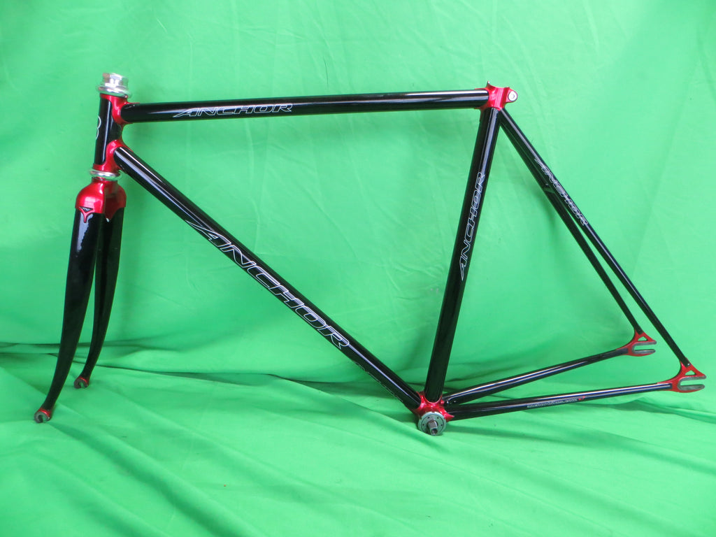Frames – NJS EXPORT