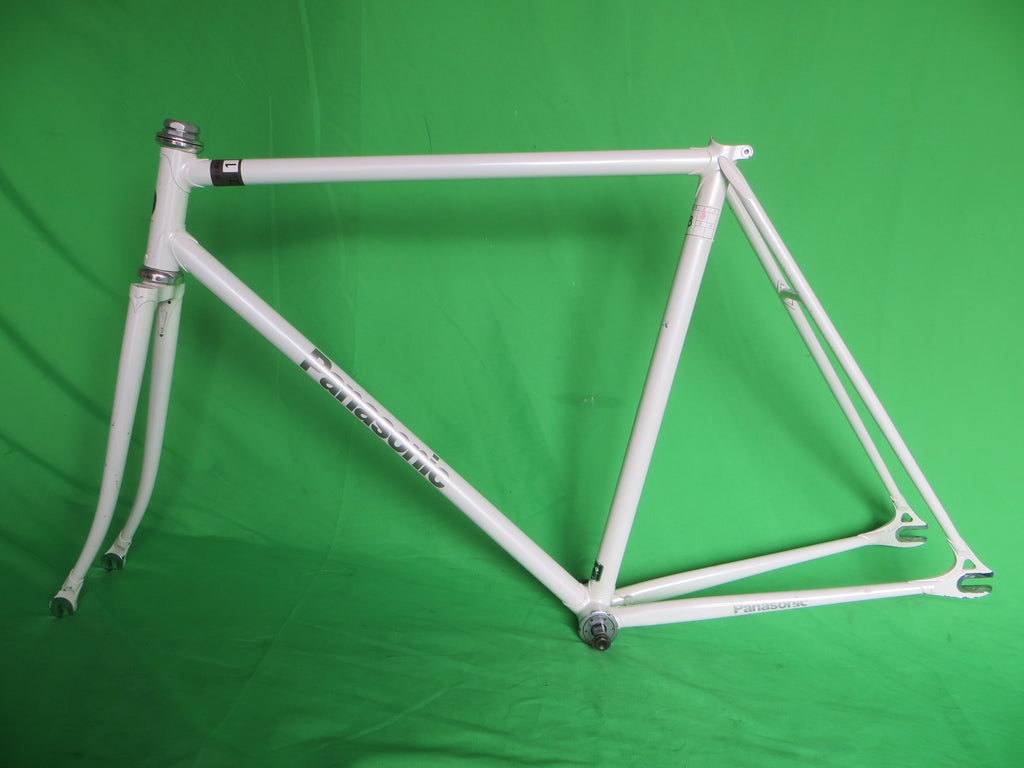 Panasonic Kaisei 019 // White // 53cm