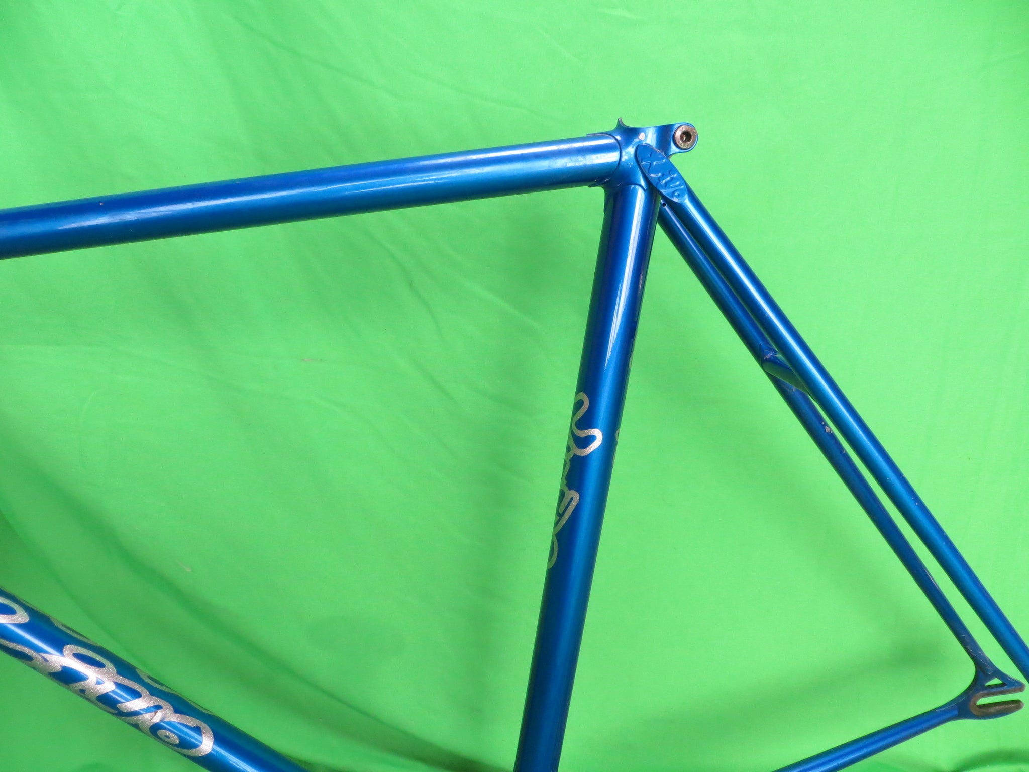 Kiyo Miyazawa // Blue Metallic // 53cm – NJS EXPORT