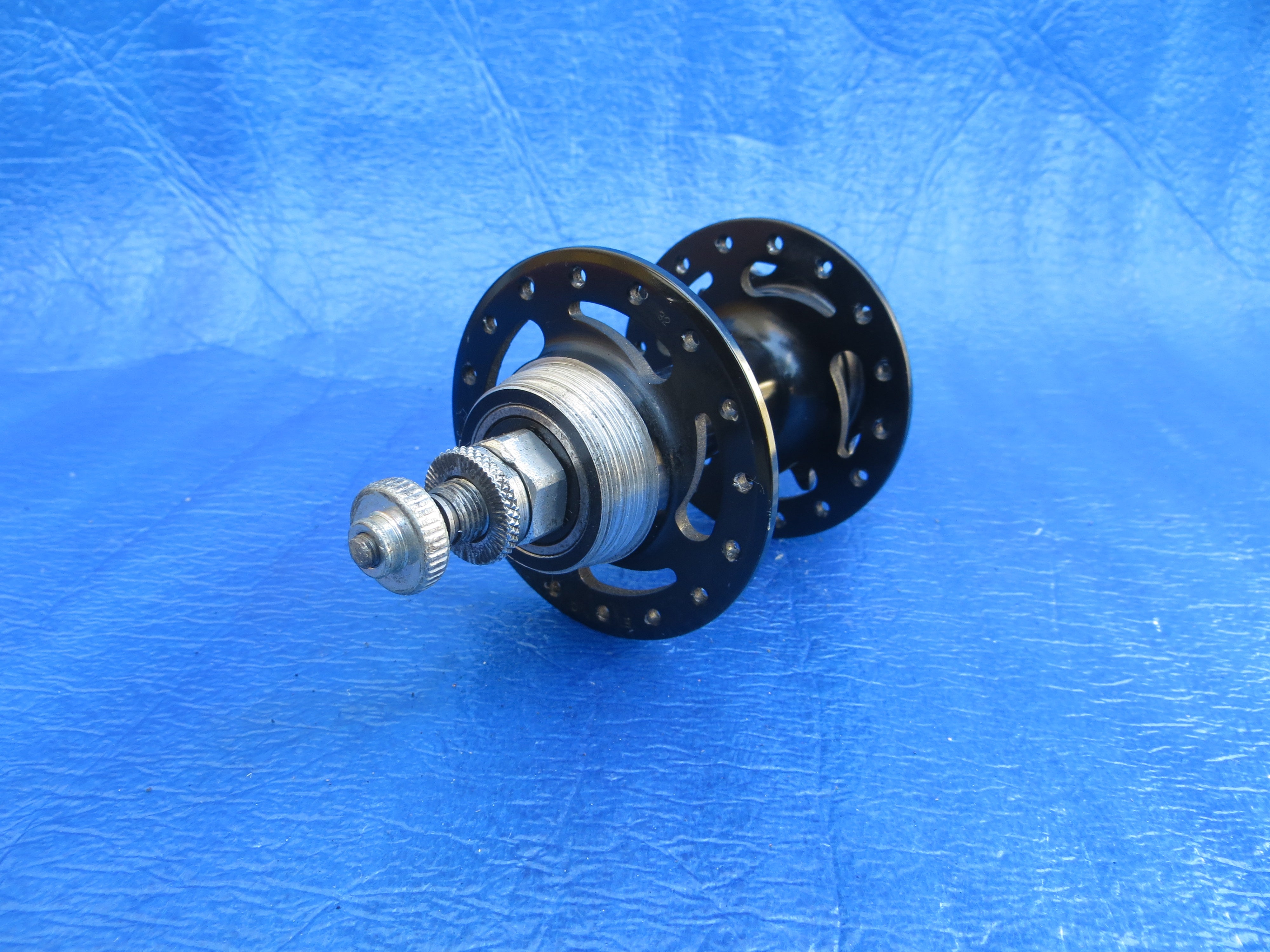 Unknown 32H Rear Hub 120mm Non NJS  Quick Release (24101929)