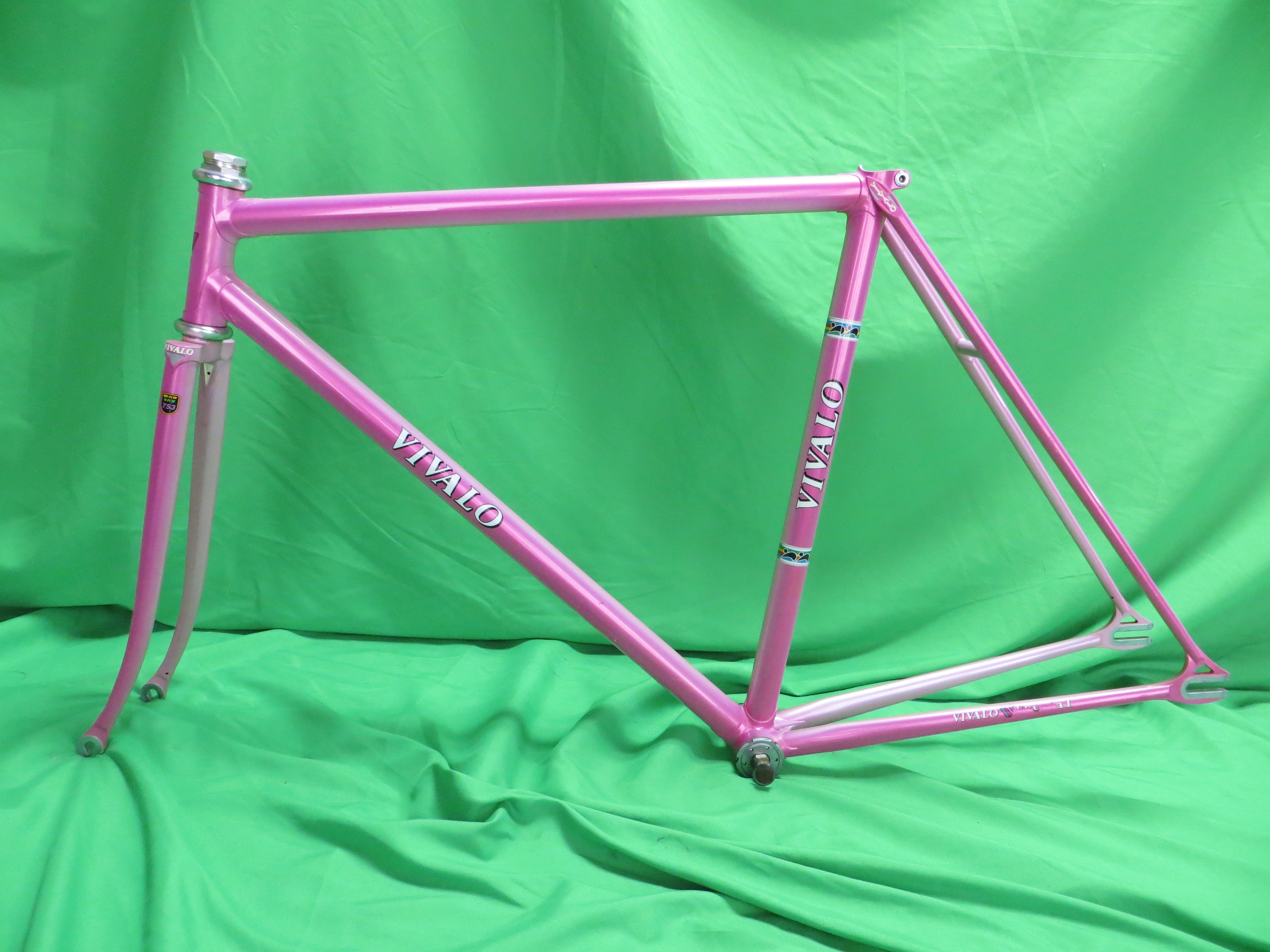 Vivalo Reynolds 753// Pink Sakura Fade // 52cm