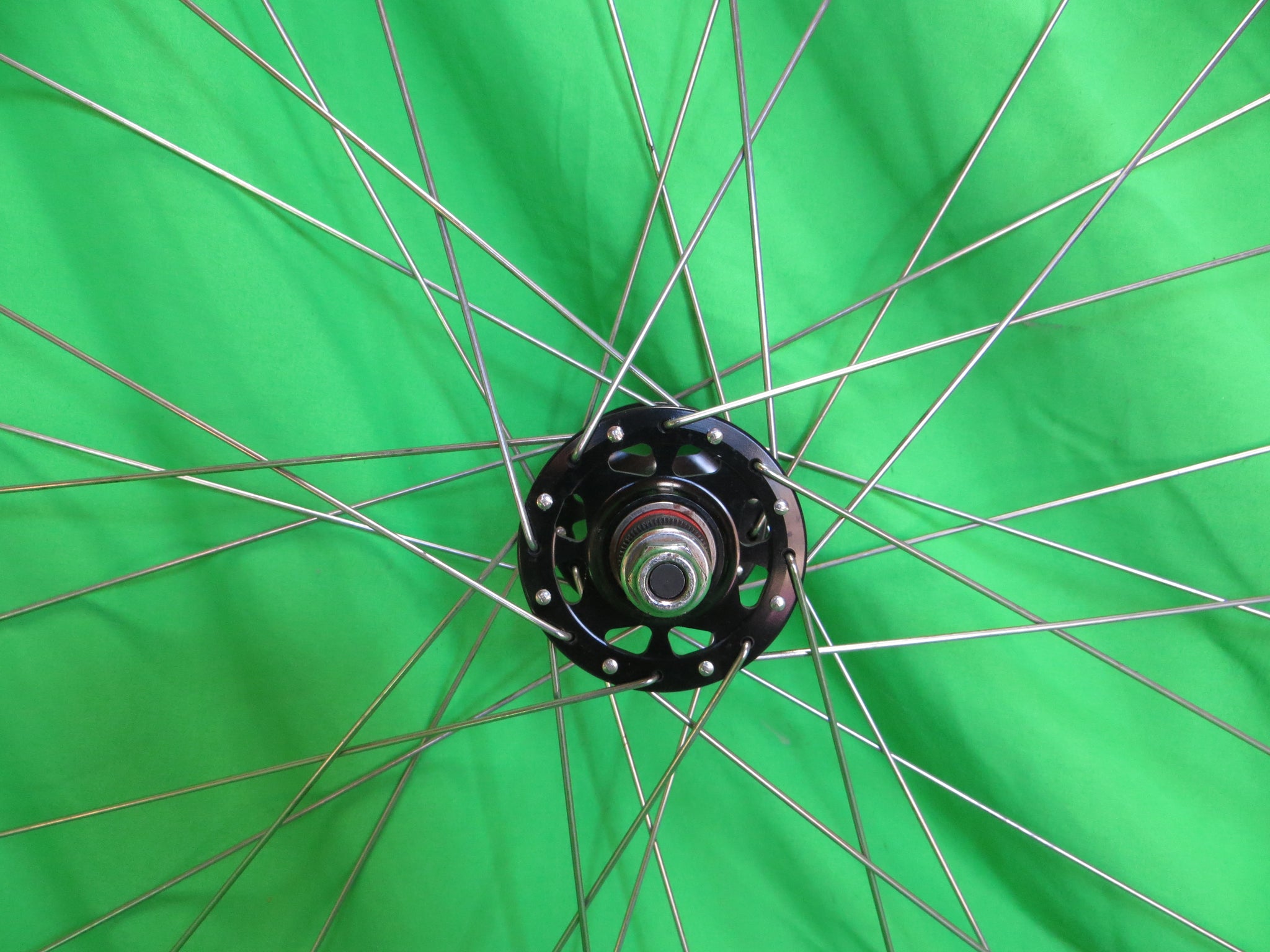 ALEXRIMS 700c 32H Rim, Unknown 100mm/9mm Front Hub, IRC Tire