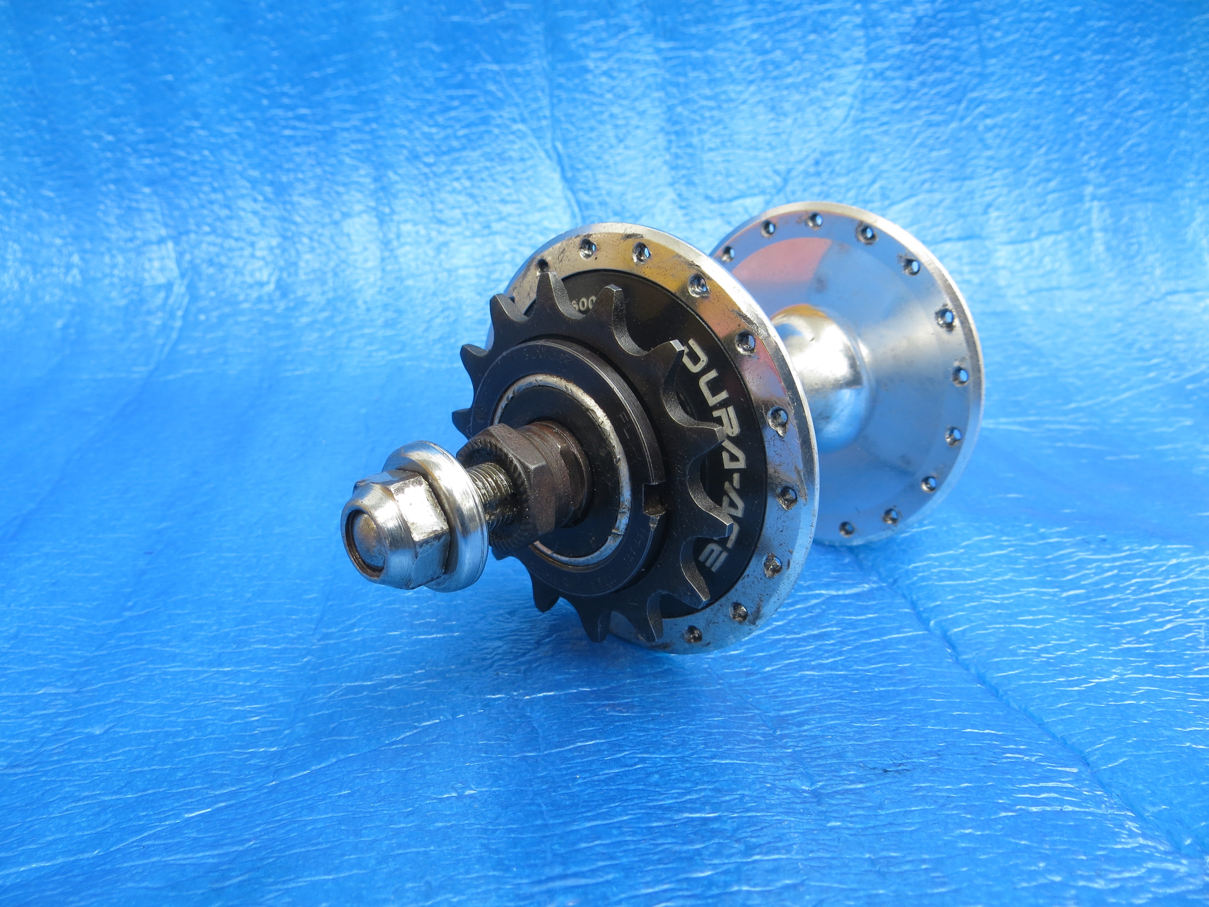 Shimano Dura Ace HB-7600 36H 120mm Rear Hub NJS (24102802)