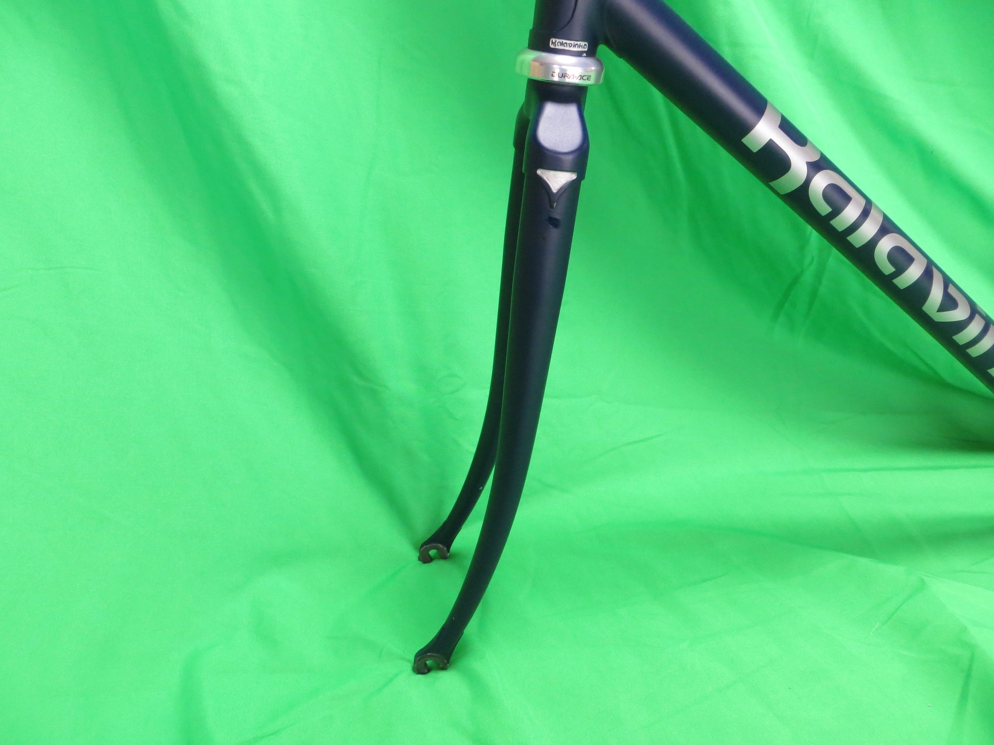 Kalavinka // Matte Navy // 49.5cm – NJS EXPORT