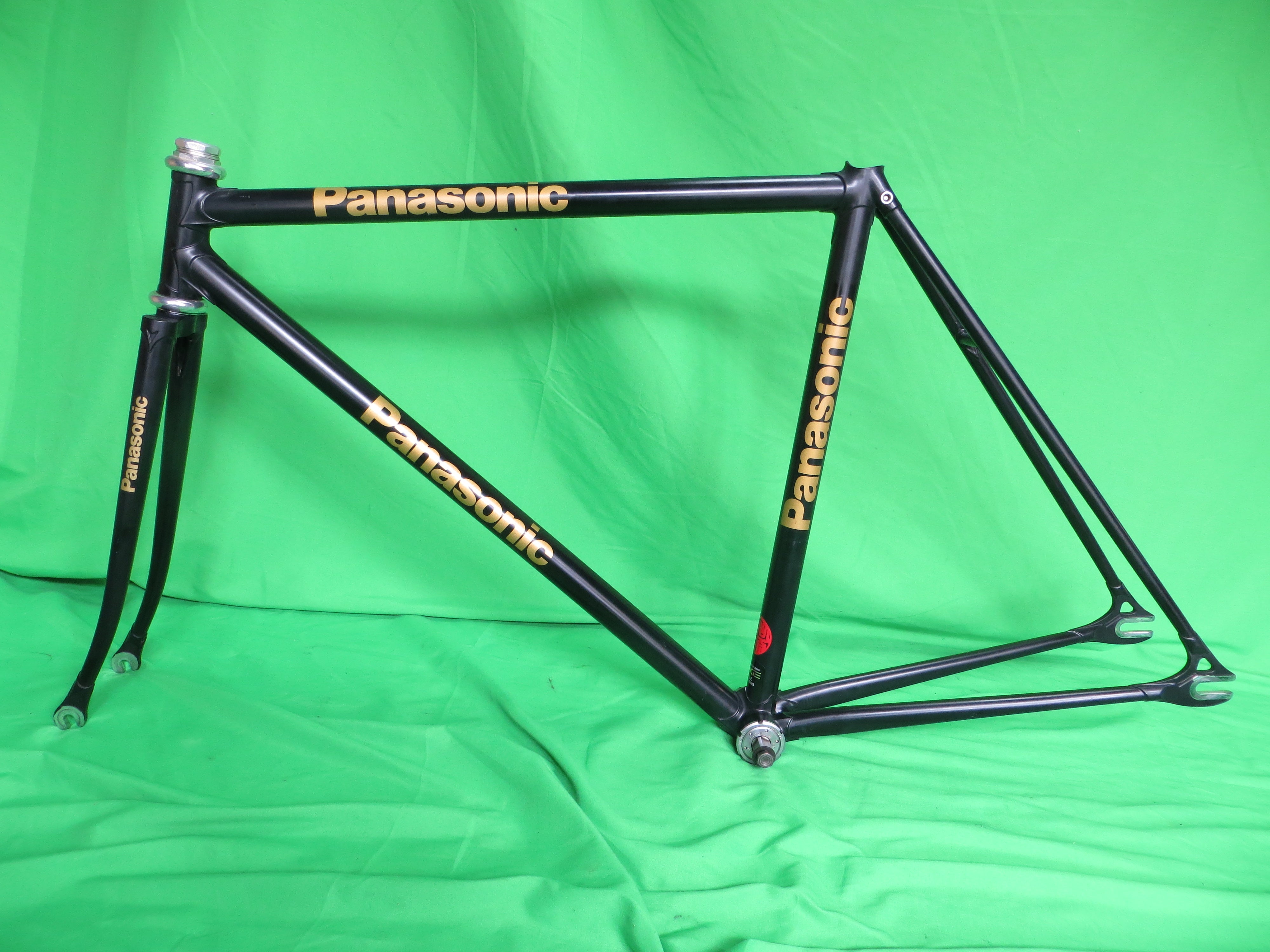 Panasonic // Matte Black // 50cm