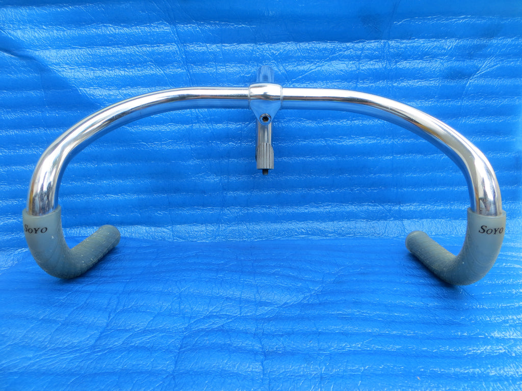 B123 390mm CrMo NJS Handlebar, Nitto Jaguar 90mm/58 degree Steel NJS Stem, Soyo Grips (25080306)