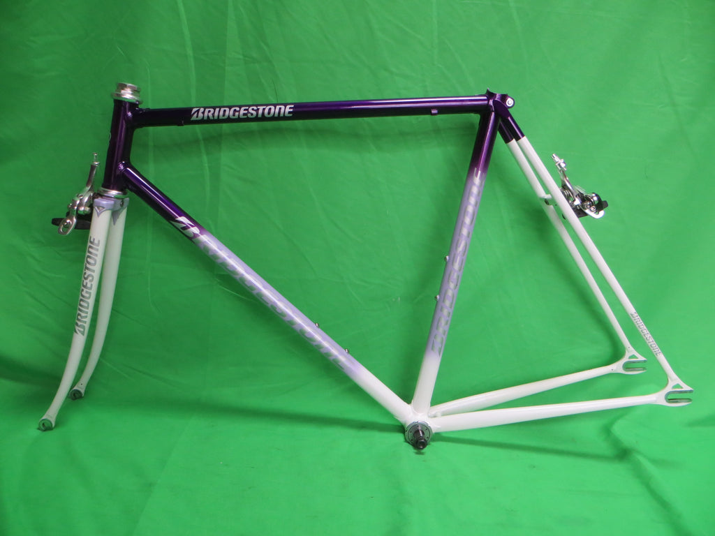 Bridgestone Drilled For Brakes // Purple Lavender White Fade // 53.5cm