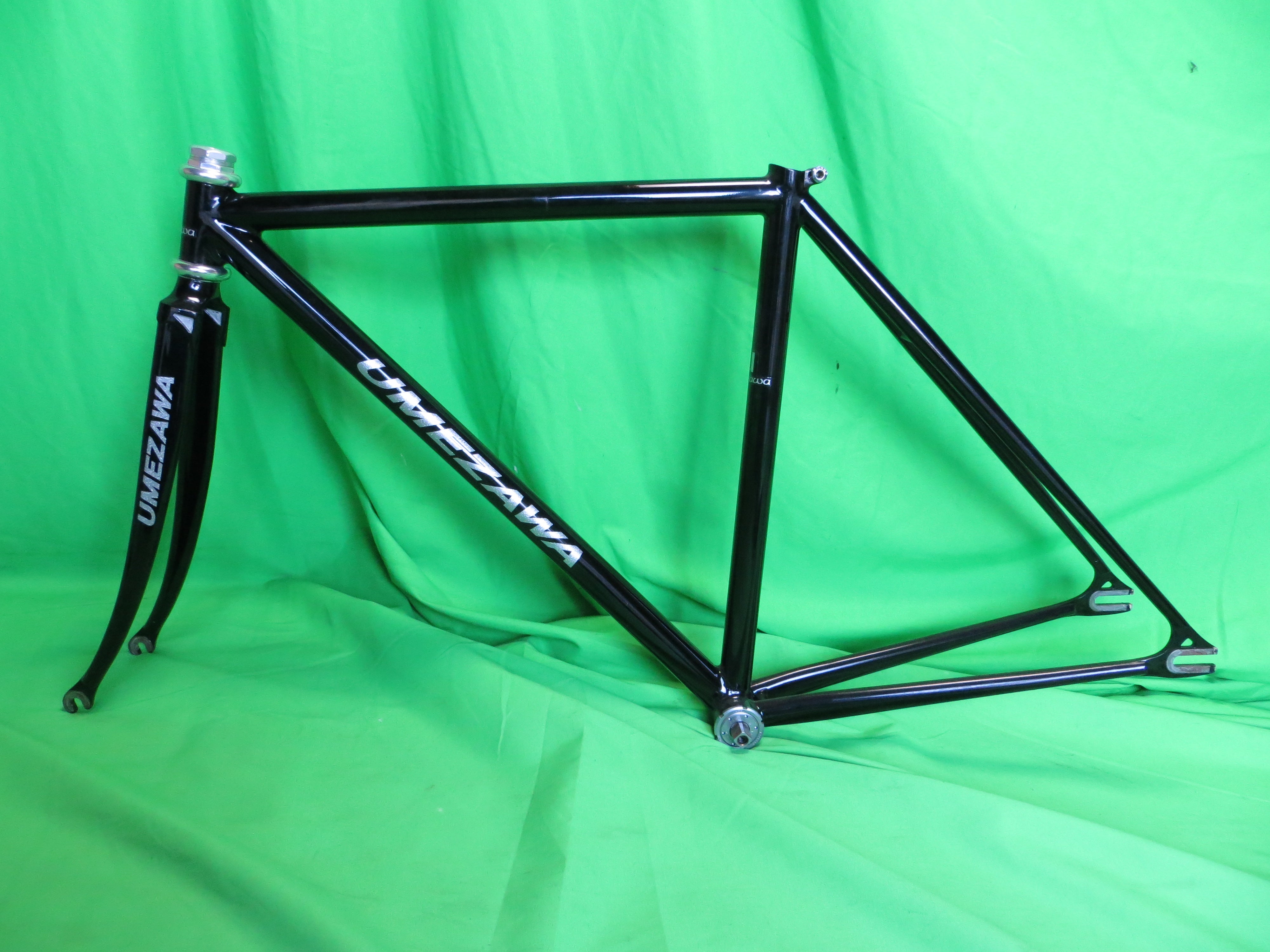 Izumi V Super Toughness NJS Chain 1/8" 106links #33