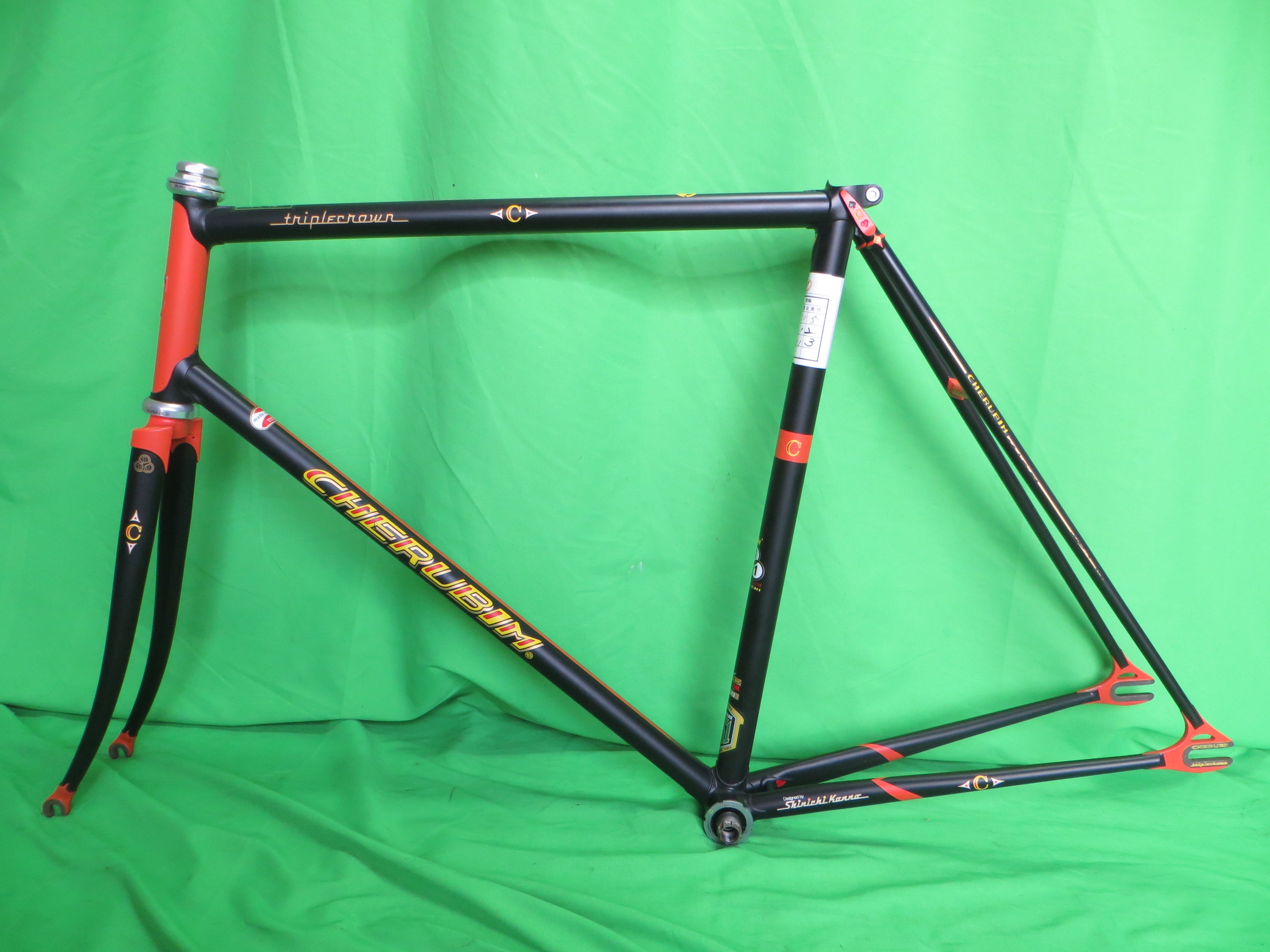 Cherubim  Reynolds 631 //  Matte Black / Orange // 55cm