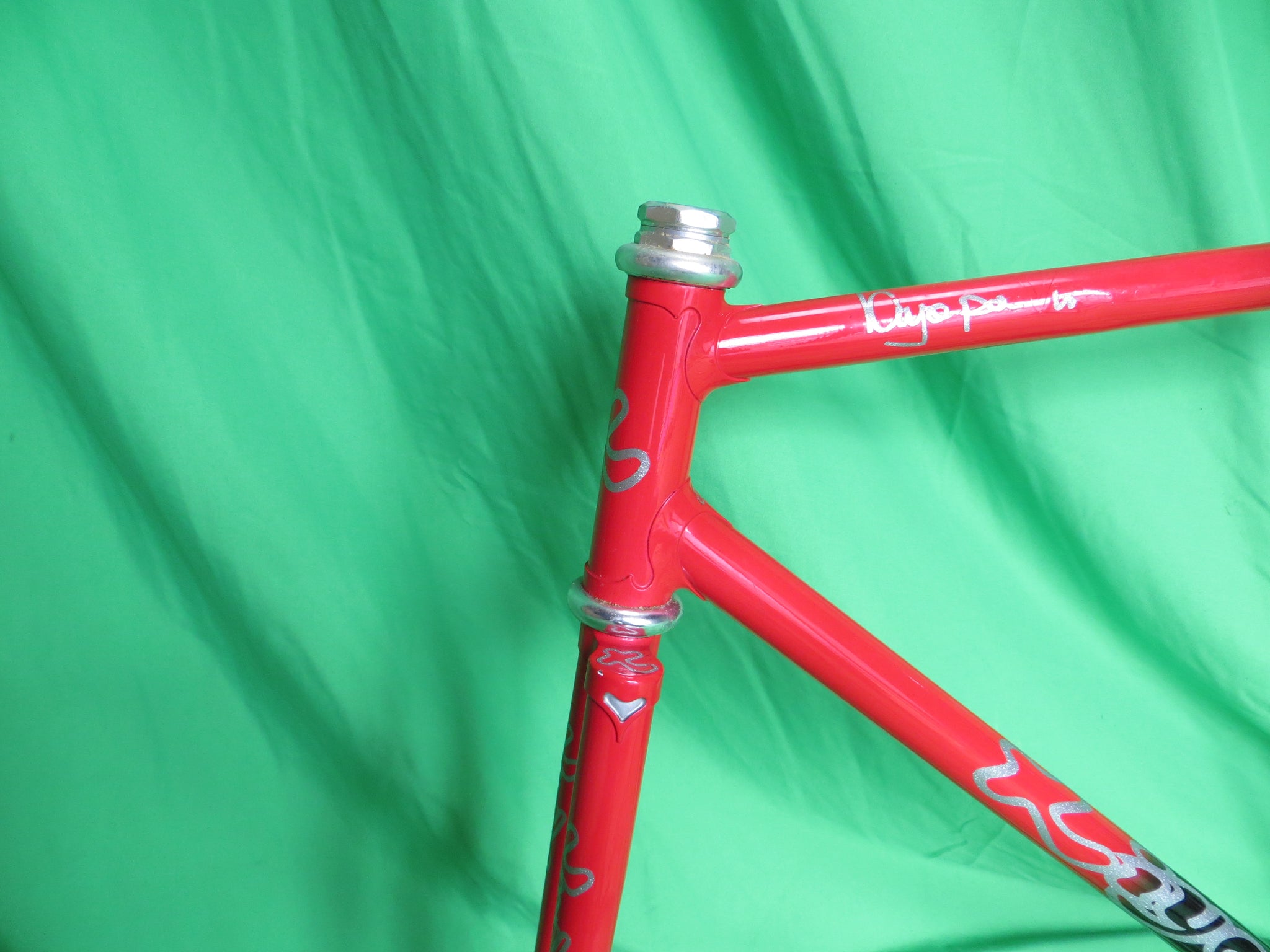 Kiyo Miyazawa // Red / Black Fade // 52.5cm – NJS EXPORT