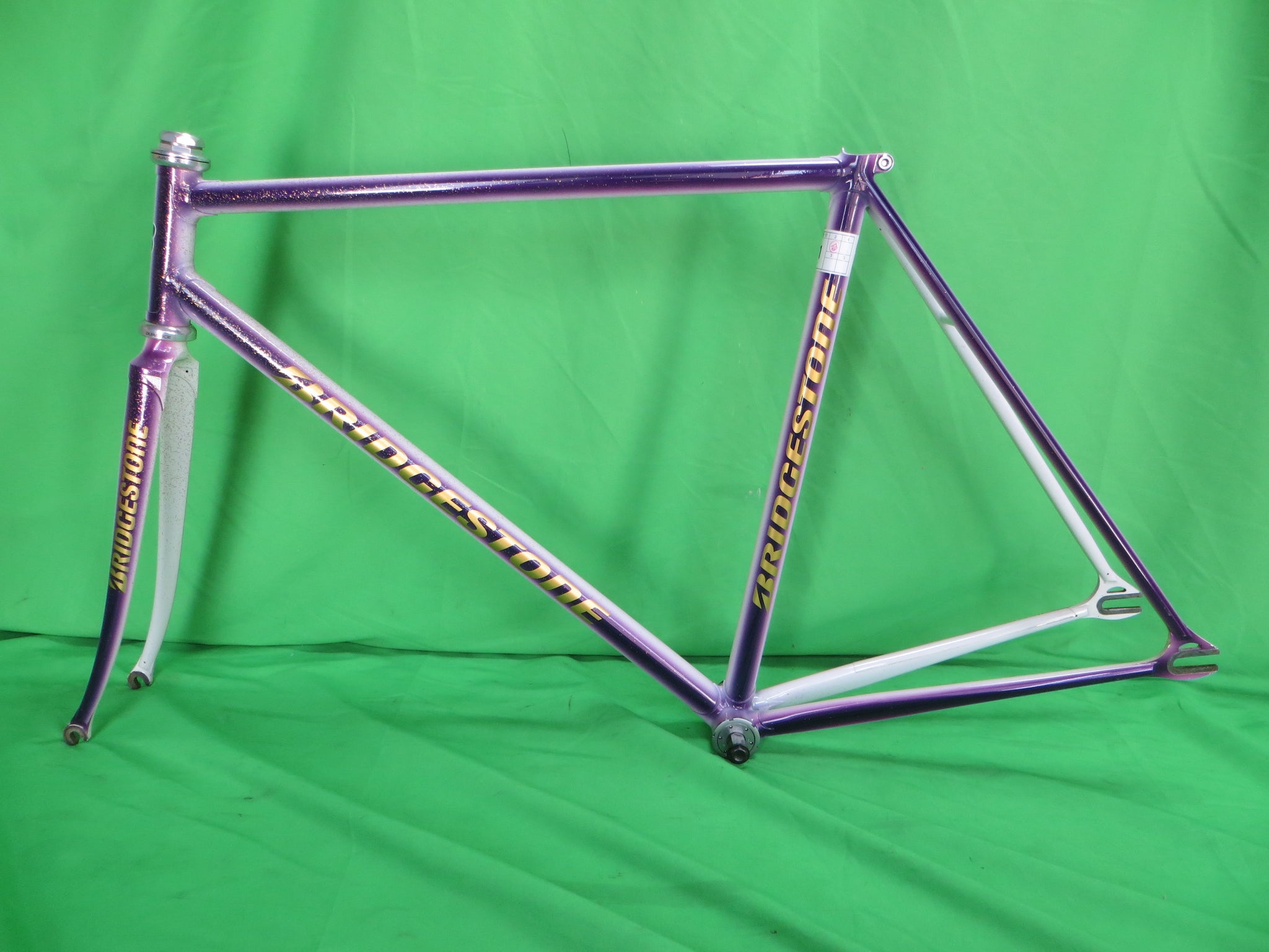 Bridgestone // Purple White Fade with Gold Flake // 51.5cm #2