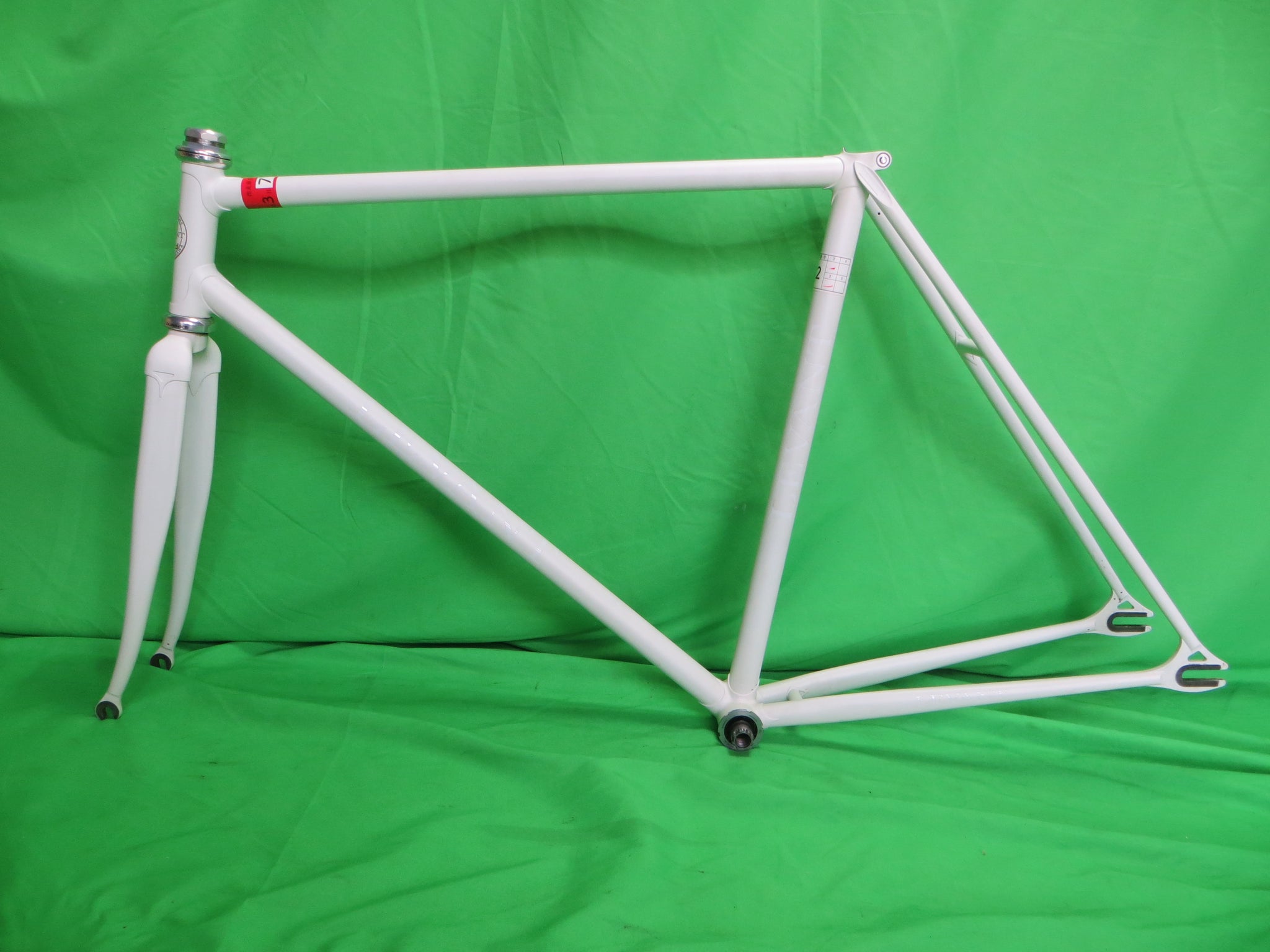 LEVANT Columbus Max Fork // Matte White // 54cm