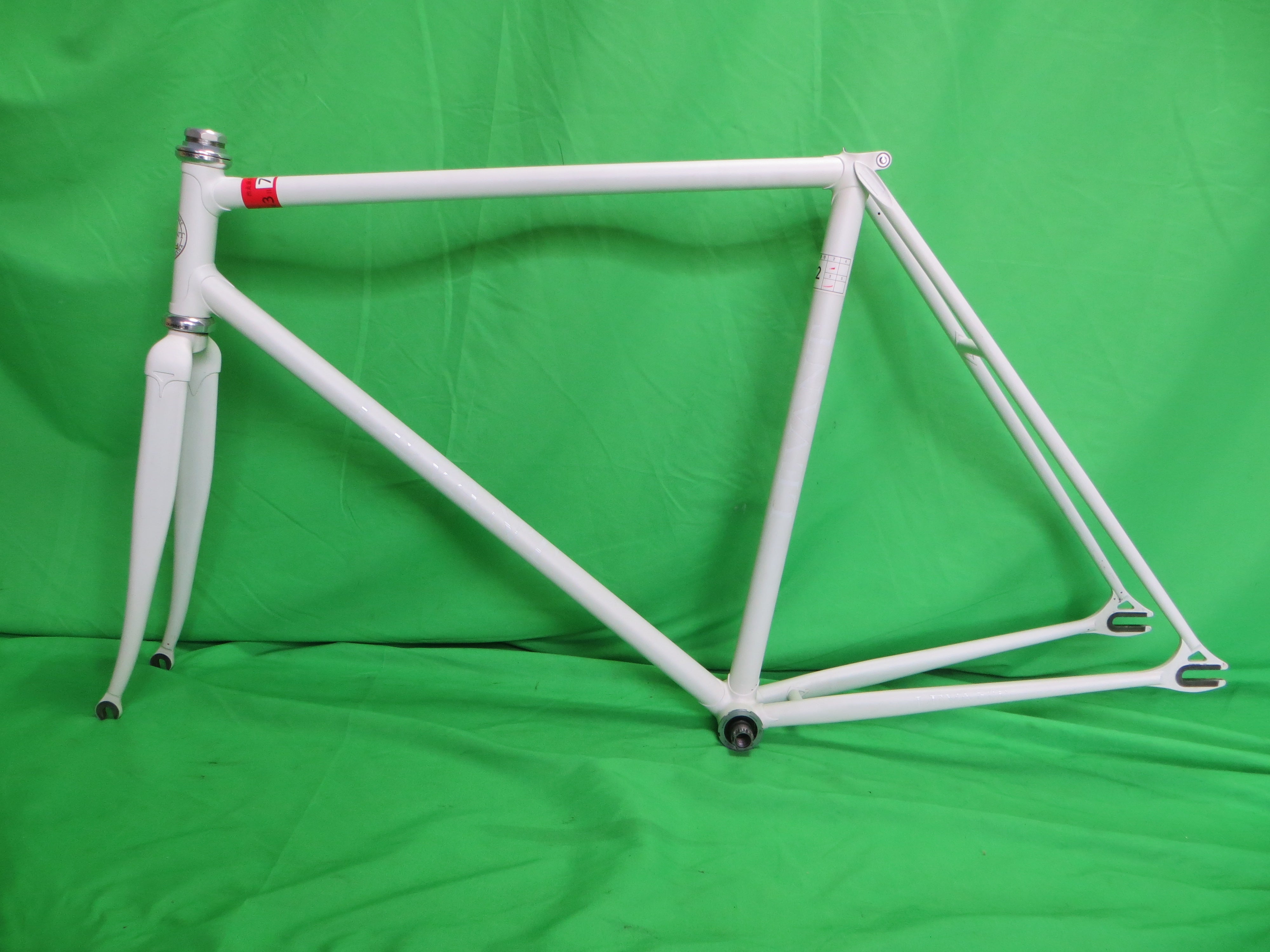 LEVANT Columbus Max Fork // Matte White // 54cm