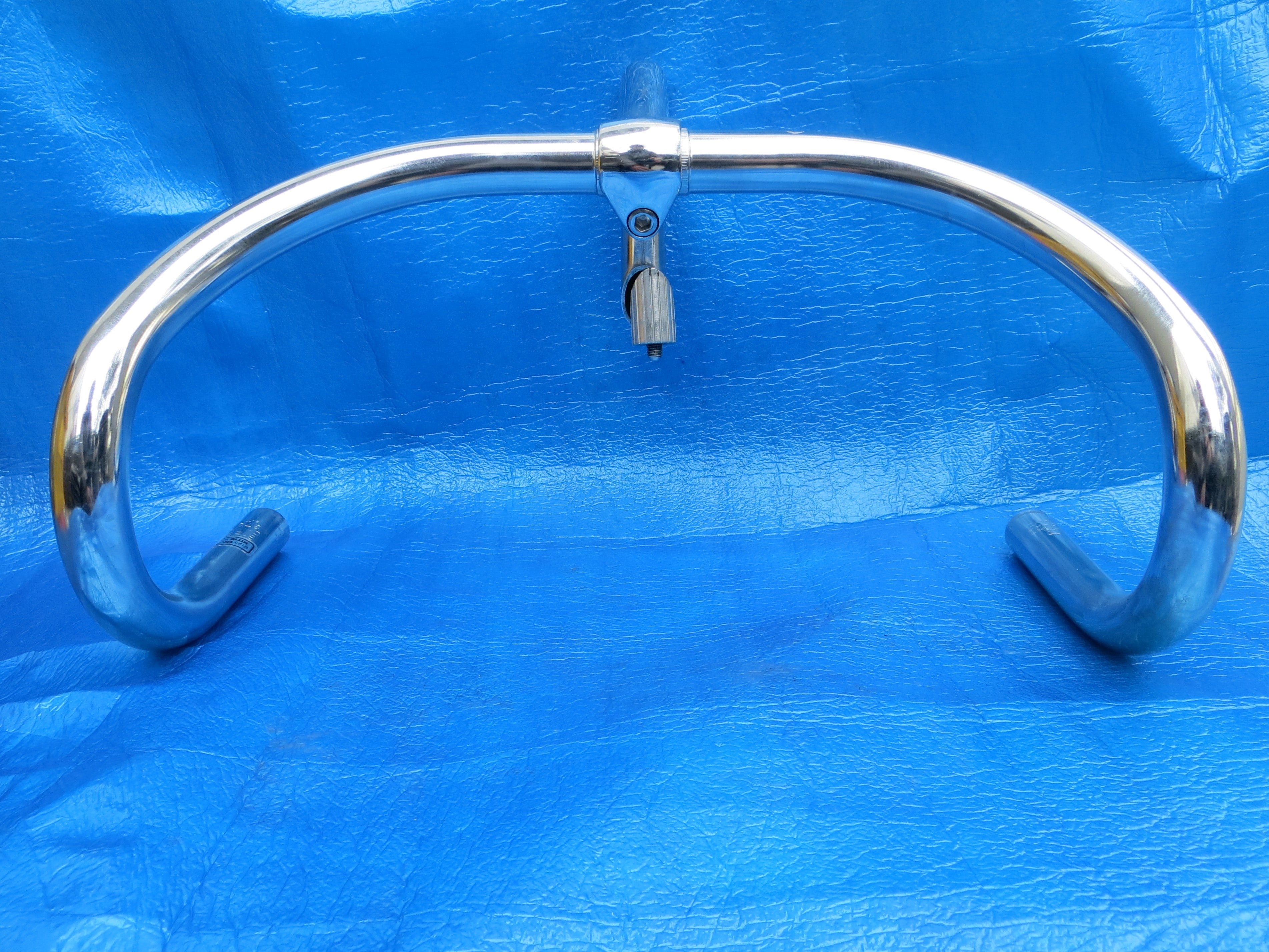 B123 370mm CrMo NJS Handlebar, Nitto Jaguar, 115mm/58 degree Steel NJS Stem (24020203)