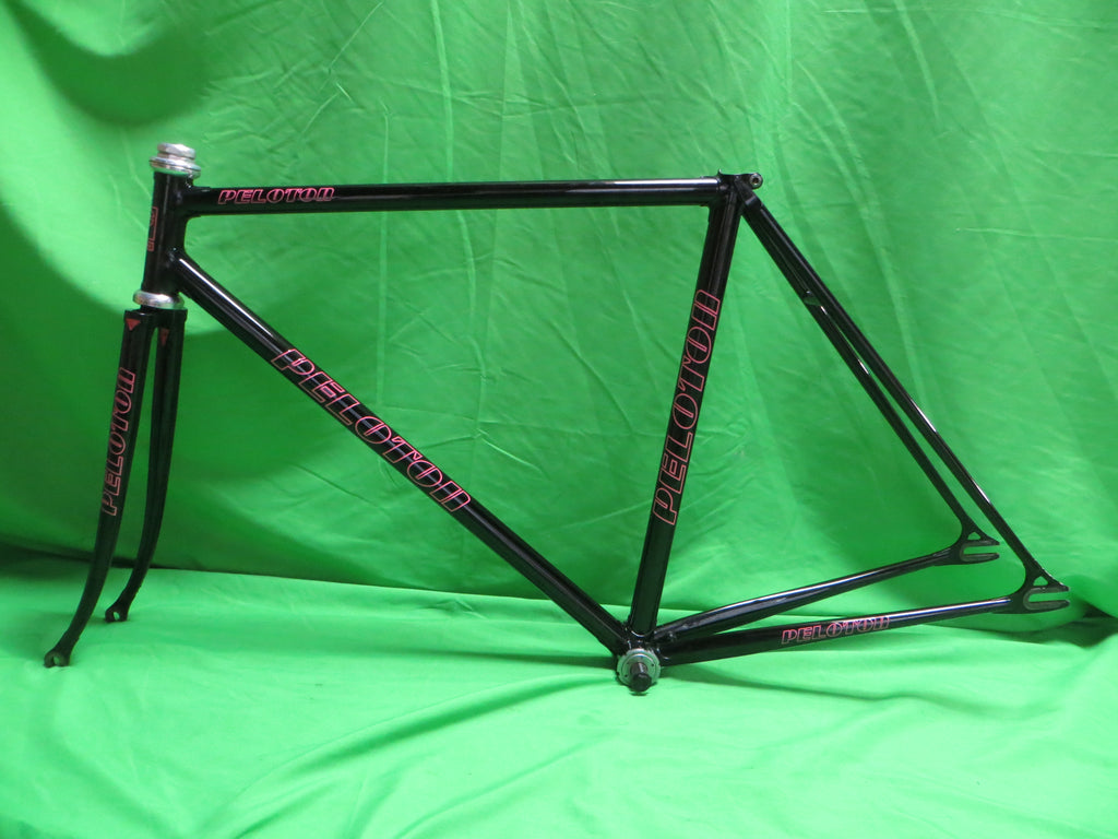 Peloton // Black // 49cm
