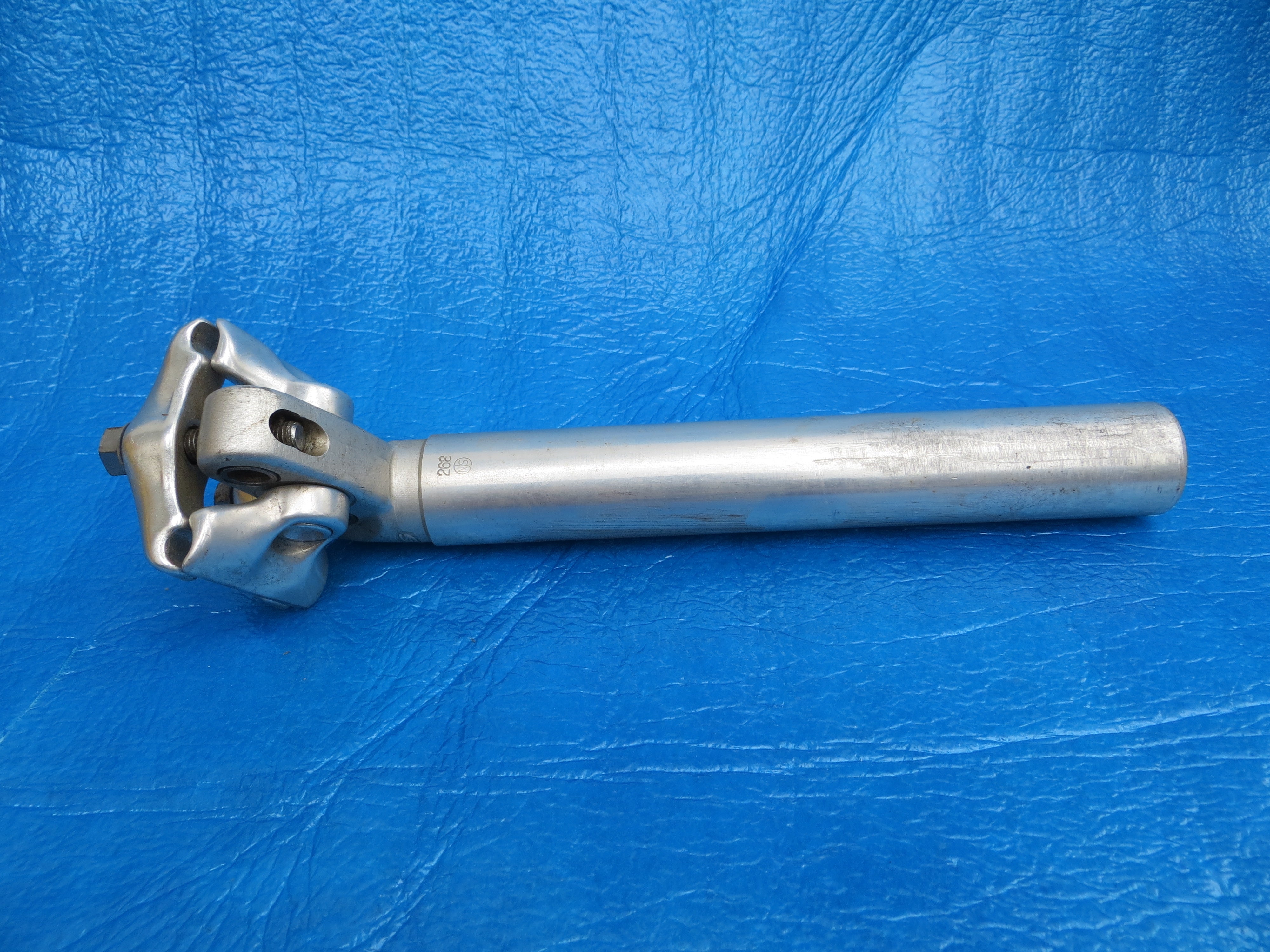 Sugino Smooth (Non-fluted) NJS Seatpost 26.8/44mm (23062604)