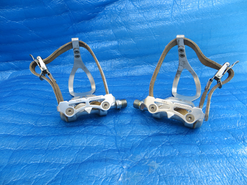 Vintage MKS Esquartz Pedals , MKS AA M-size Toe Clips and Christophe Toe Straps (25091103)