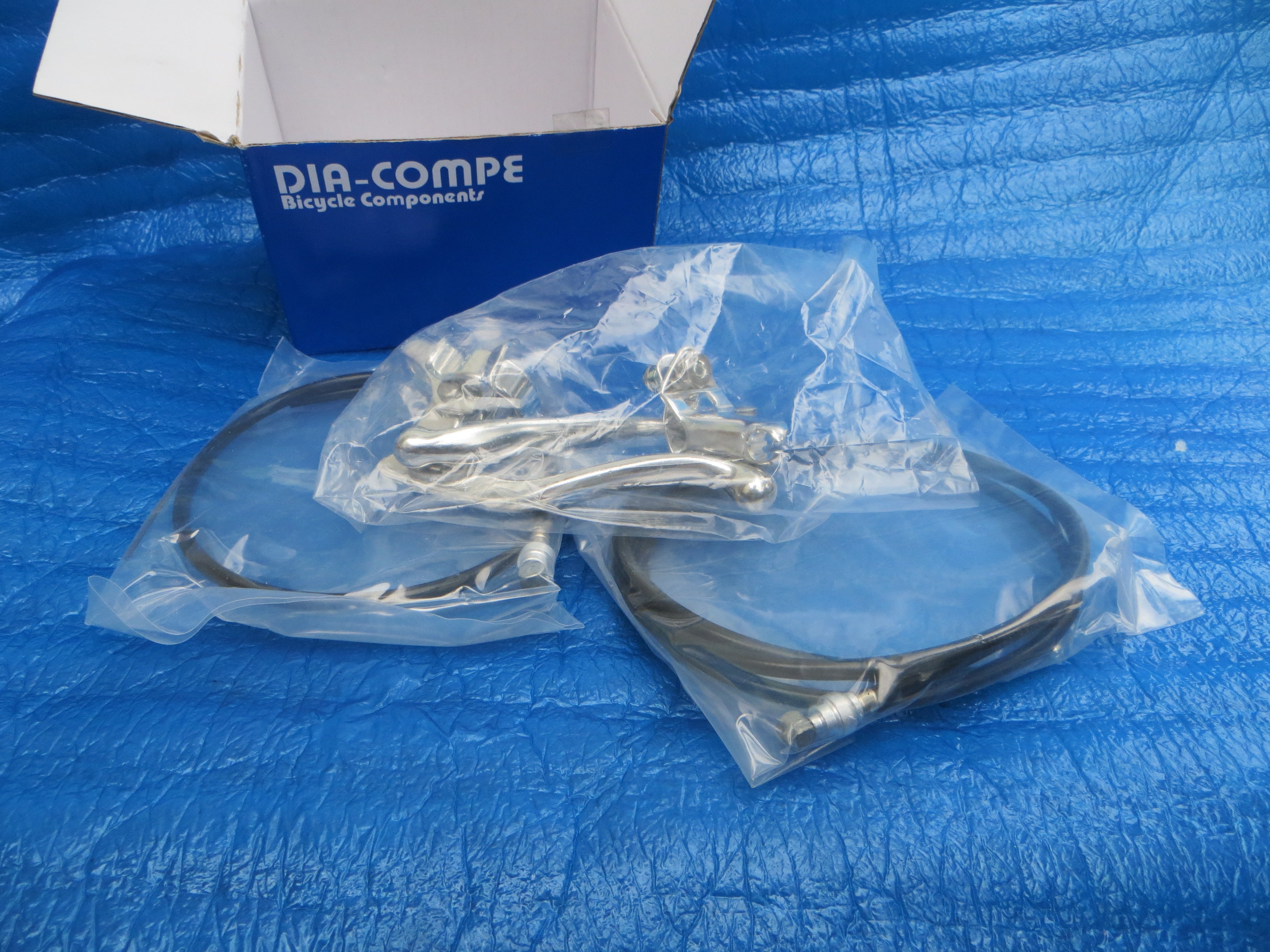 Never Used Dia Compe Brake Levers + Cables (25091402)