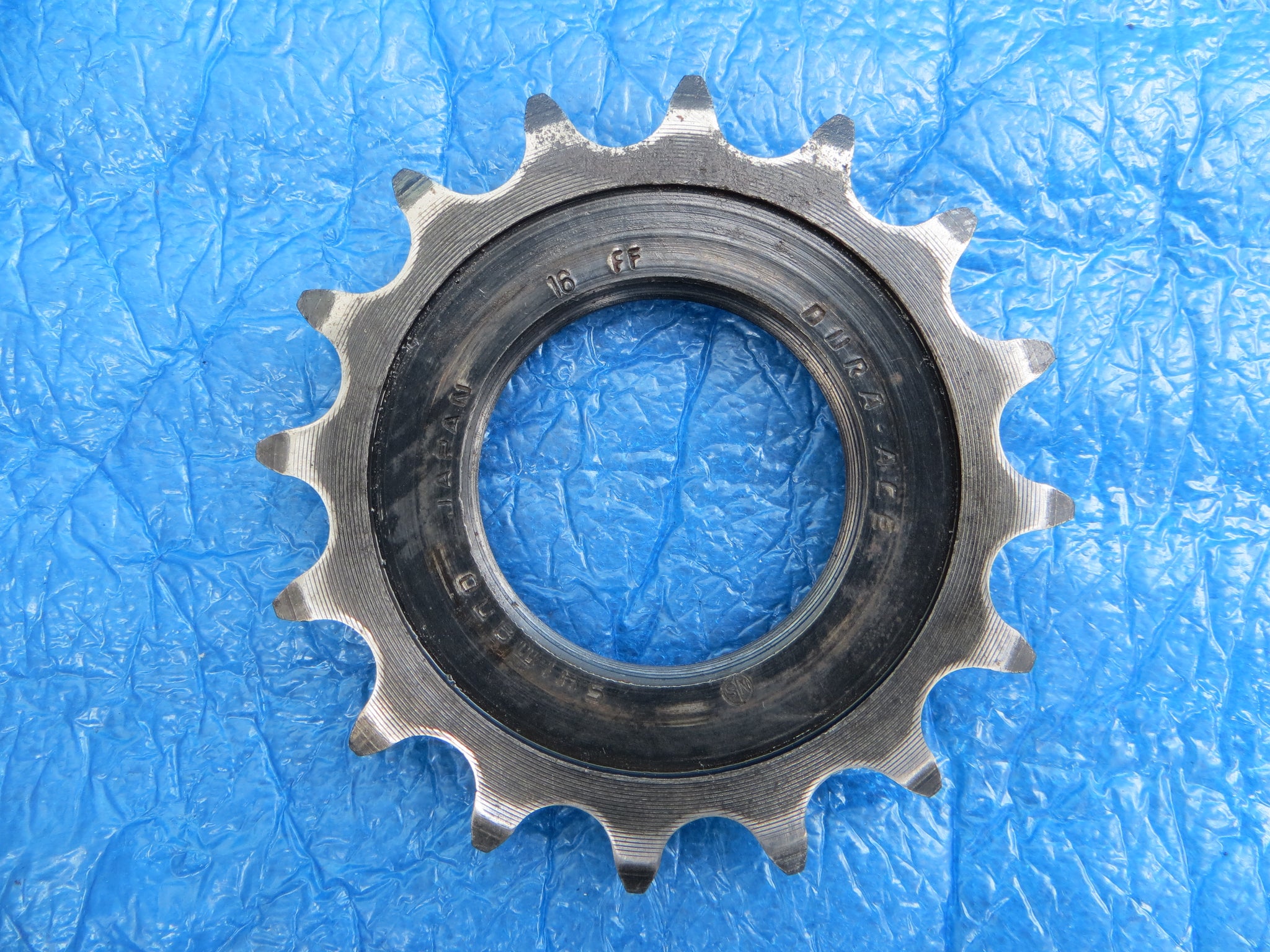 Vintage Shimano Dura Ace 16T 1/8" NJS Cog (25091404)