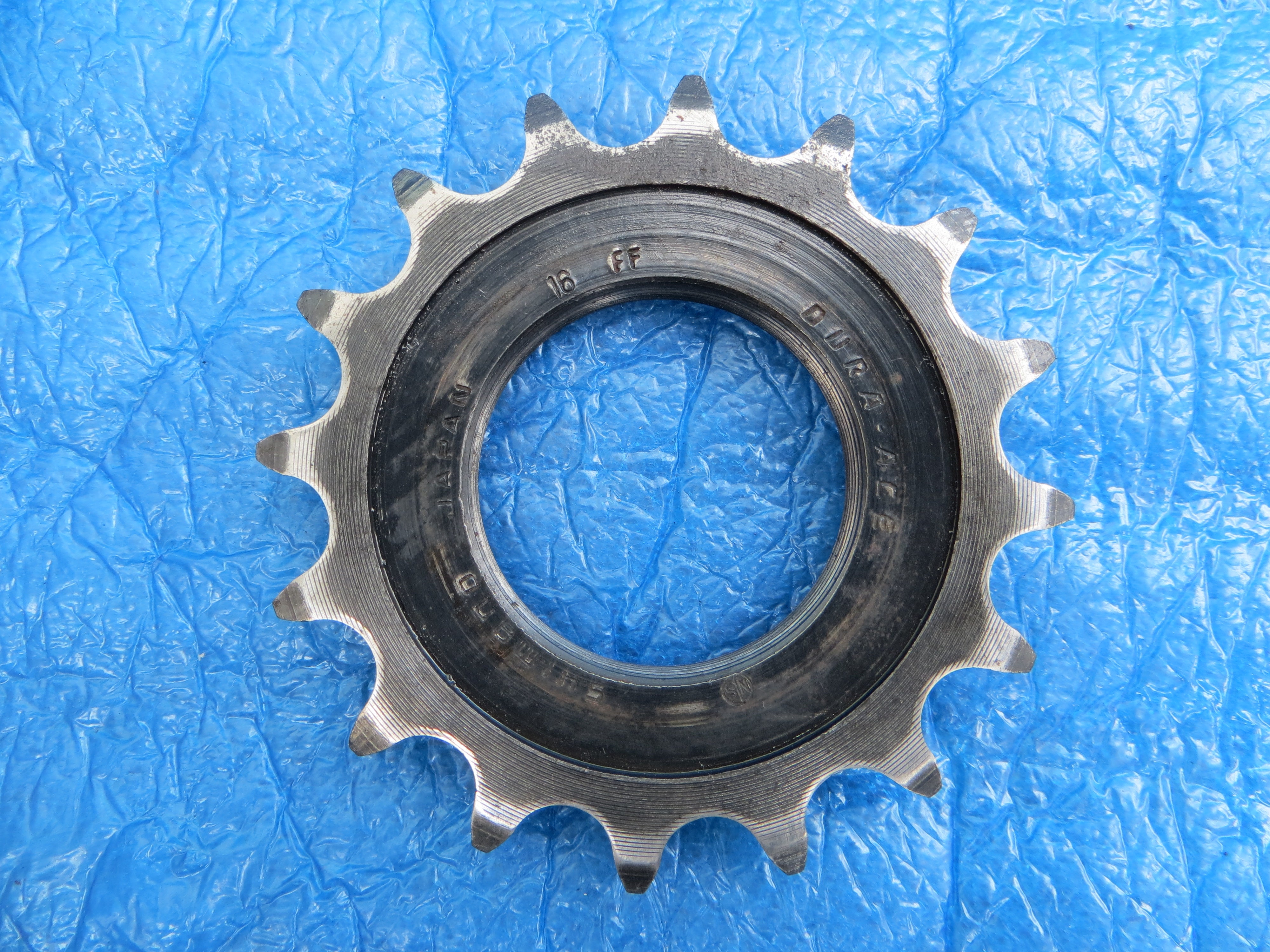 Vintage Shimano Dura Ace 16T 1/8" NJS Cog (25091404)