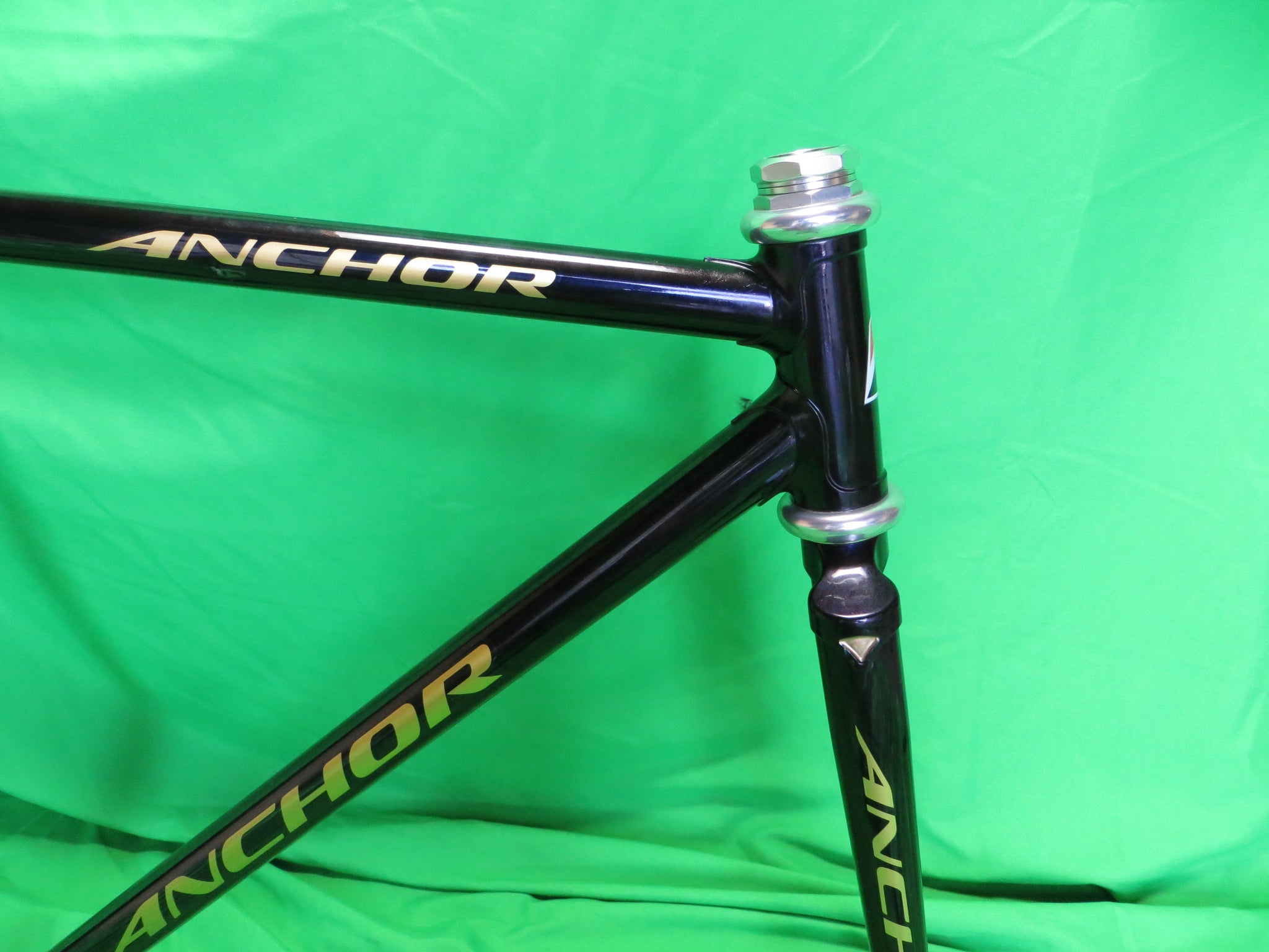 Anchor MINI // Dark Purple // Kaisei 4130R // 48.5cm – NJS EXPORT