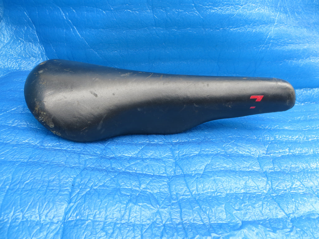 Kashima Five Gold FG-7P 30mm NJS Unpadded Saddle (25092127)