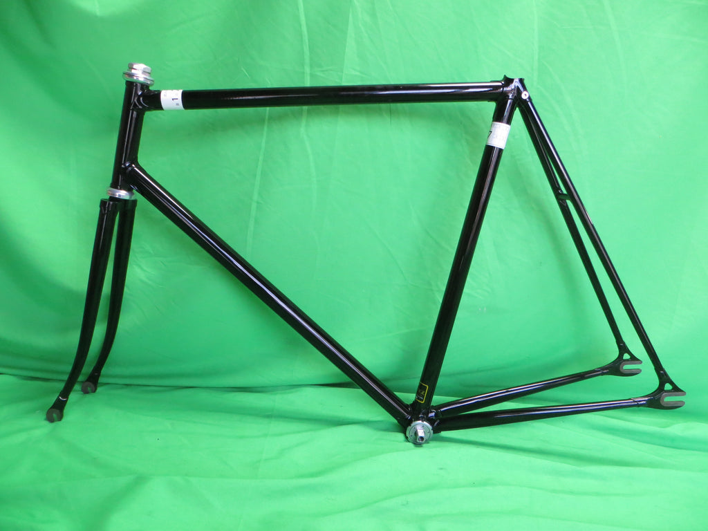 Panasonic Tange Prestige // Black // 57.5cm
