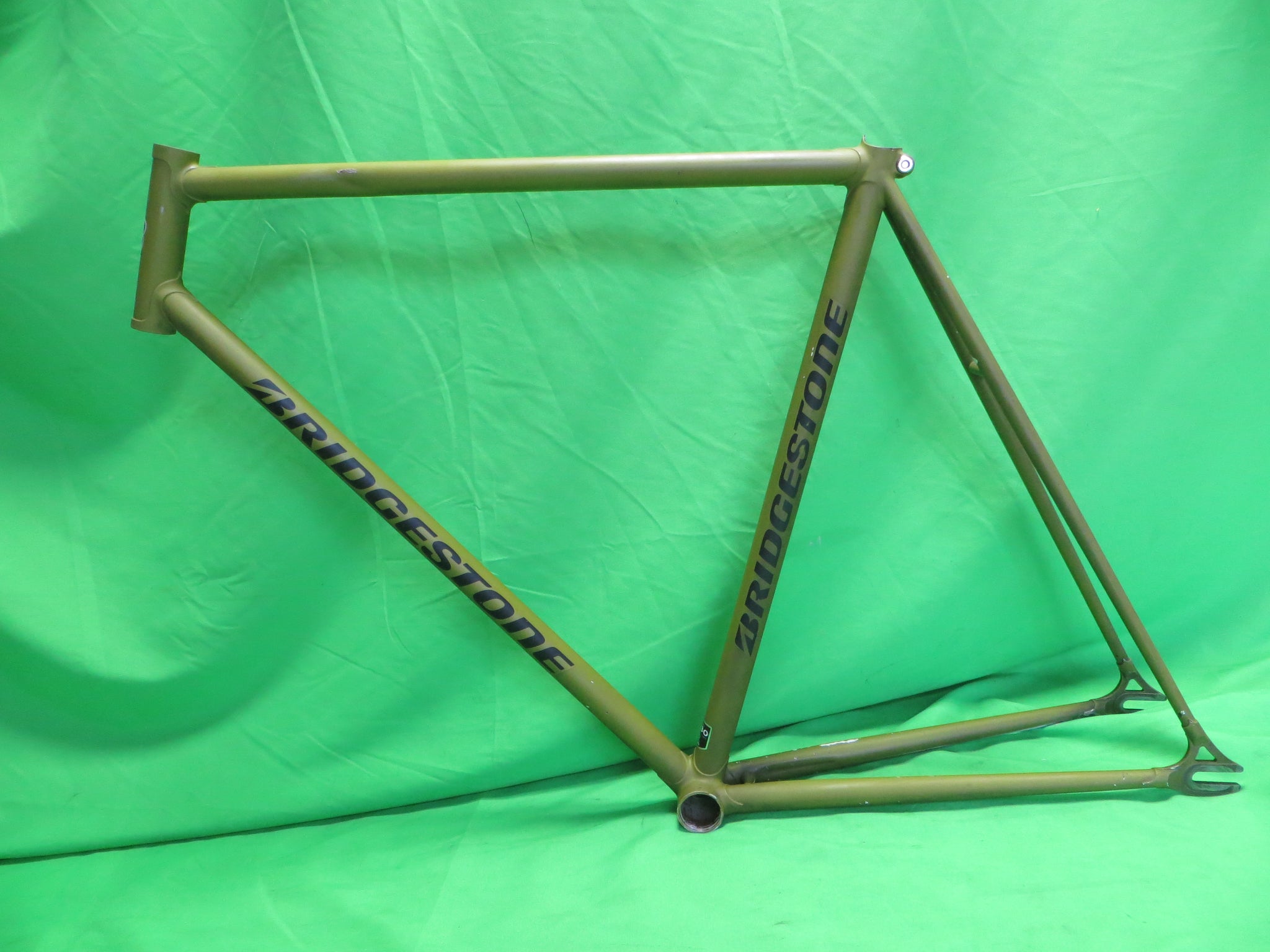 Bridgestone // Matte Army Green // 55cm // For Repairs /250926