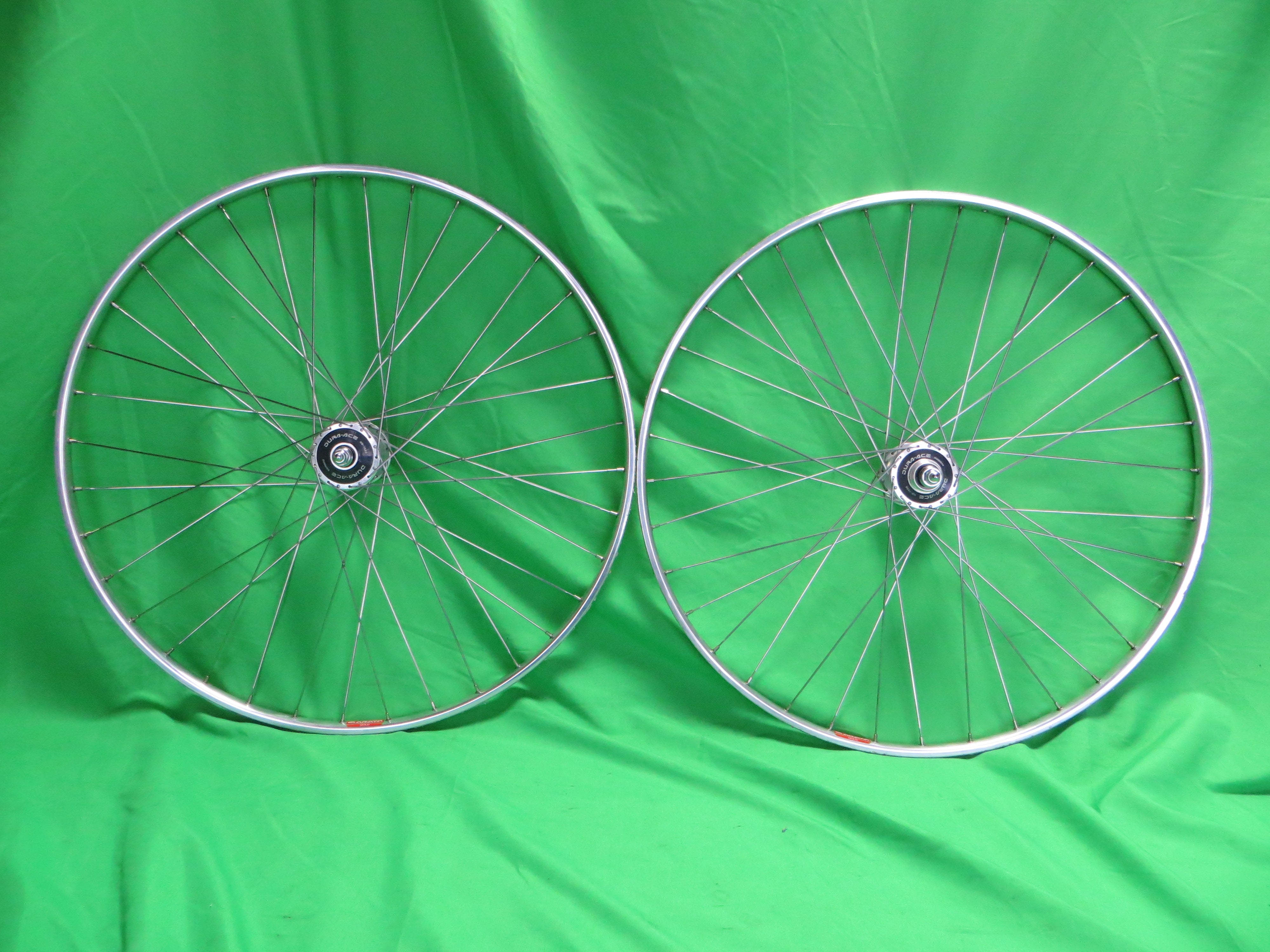 Araya Gold 16B NJS 700c Tubular NJS rims, Shimano Dura Ace HB-7600 NJS hubs 120mm (25010401)