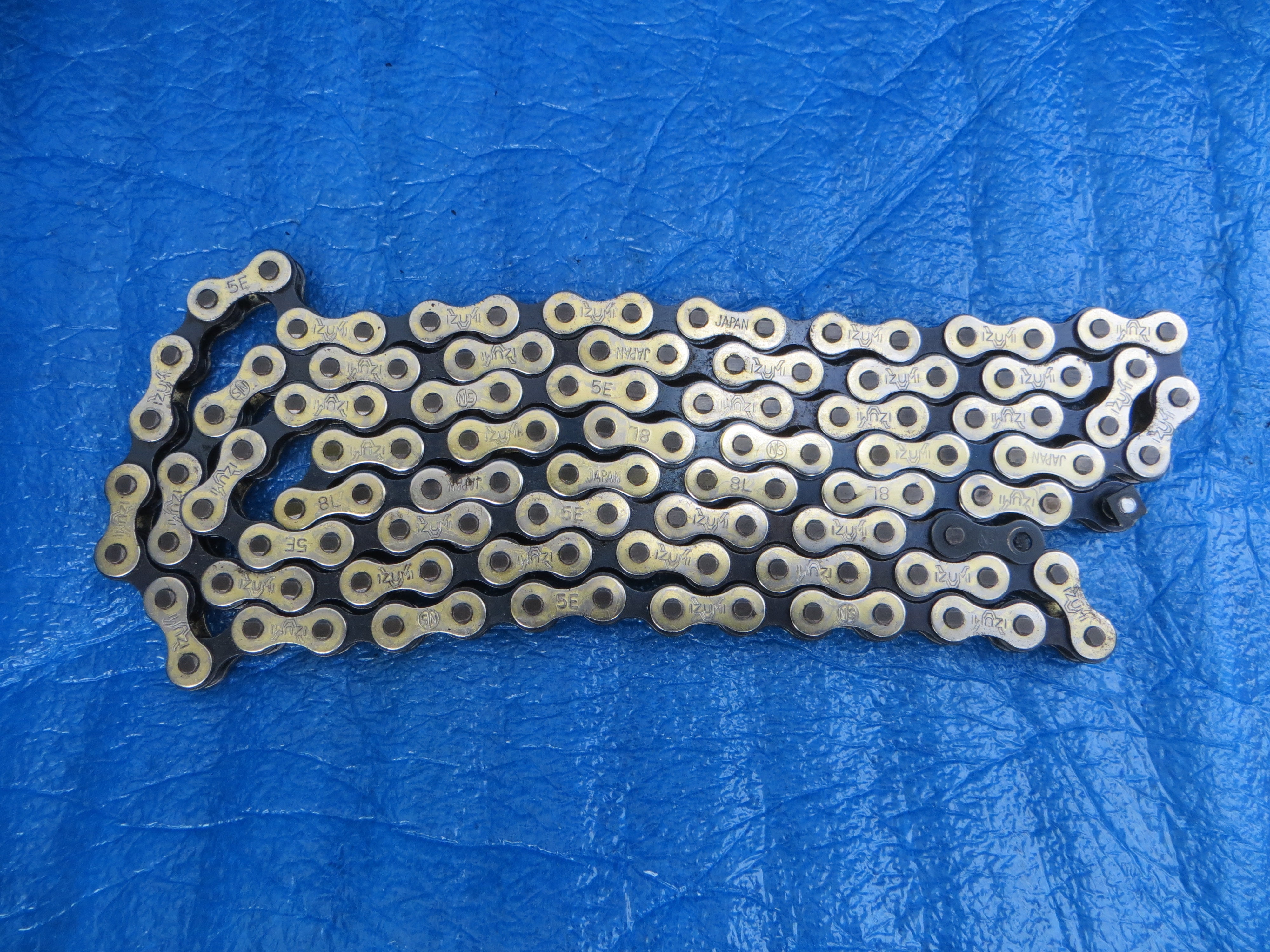 Izumi V Super Toughness NJS Chain 1/8" 106links #1