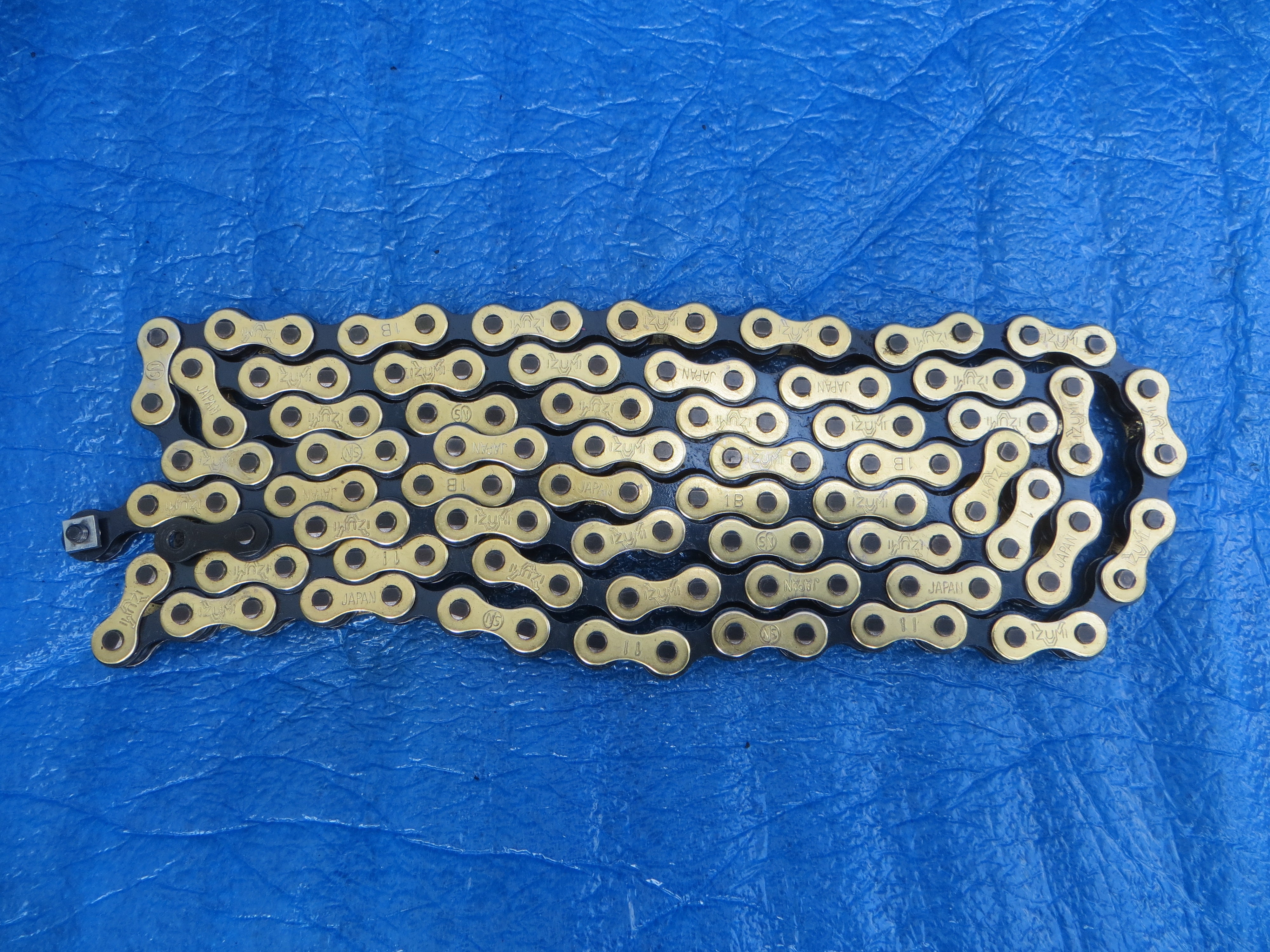 Izumi V Super Toughness NJS Chain 1/8" 106links #4