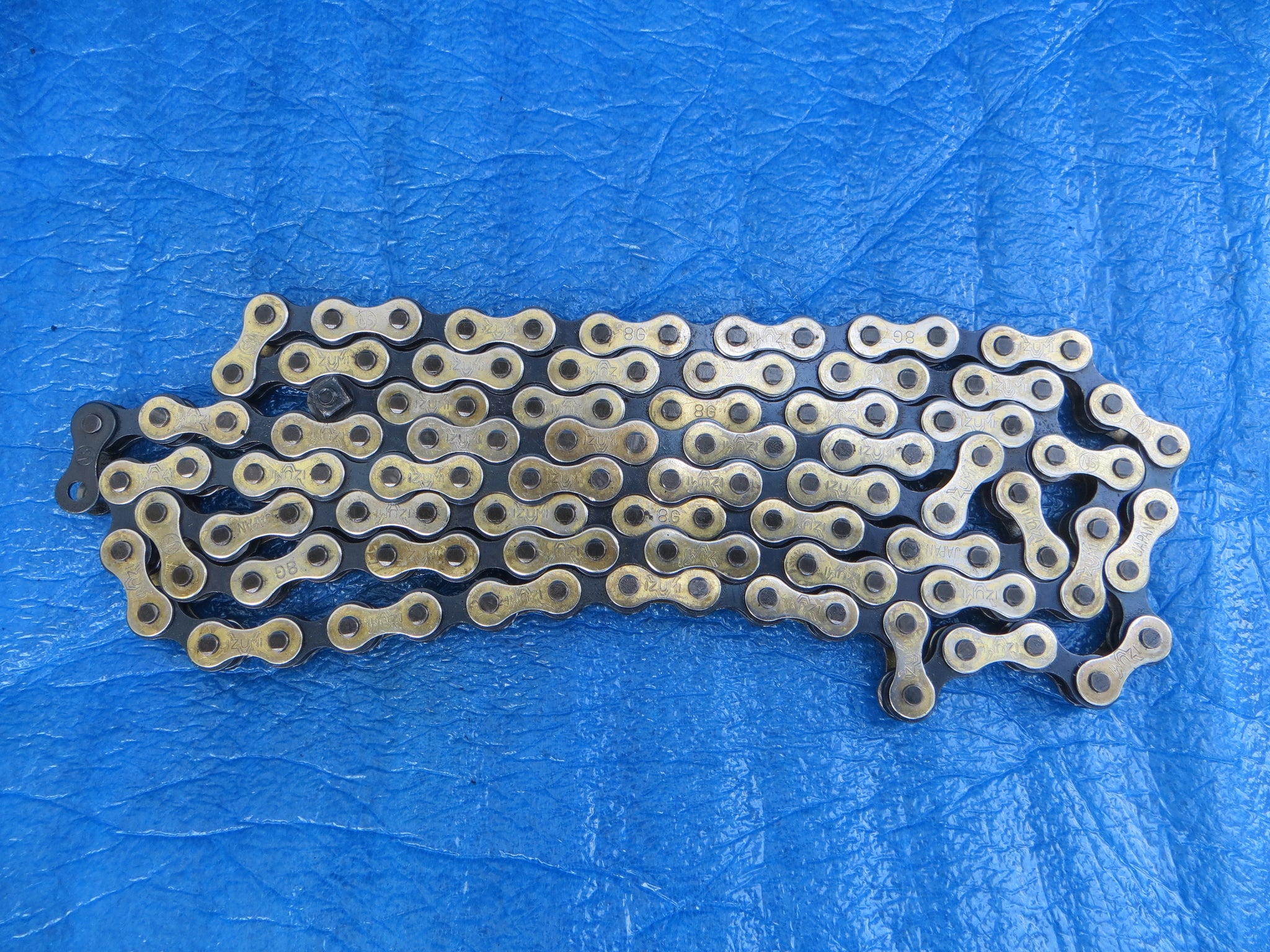Izumi V Super Toughness NJS Chain 1/8" 106links #8