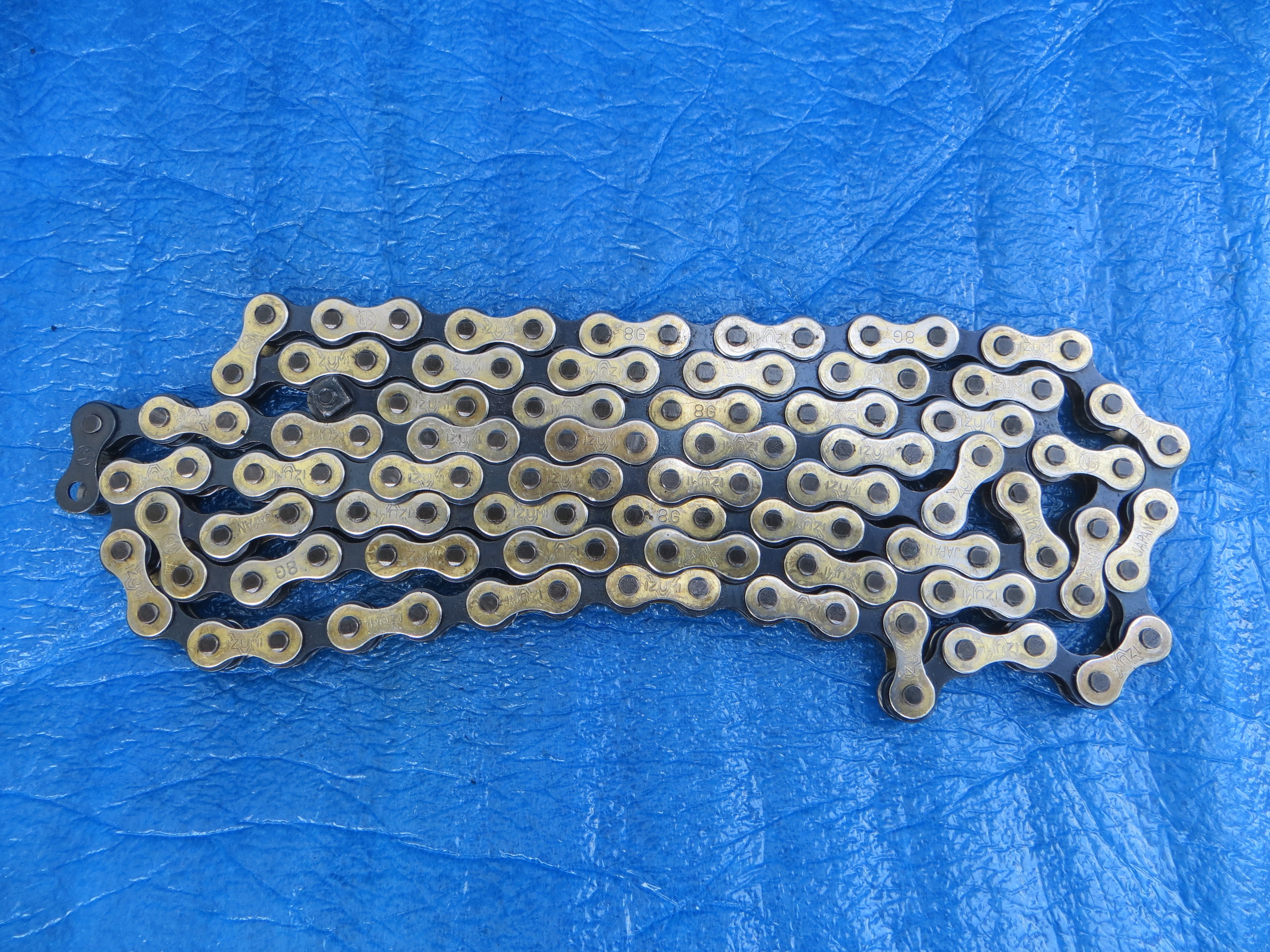 Izumi V Super Toughness NJS Chain 1/8" 106links #8
