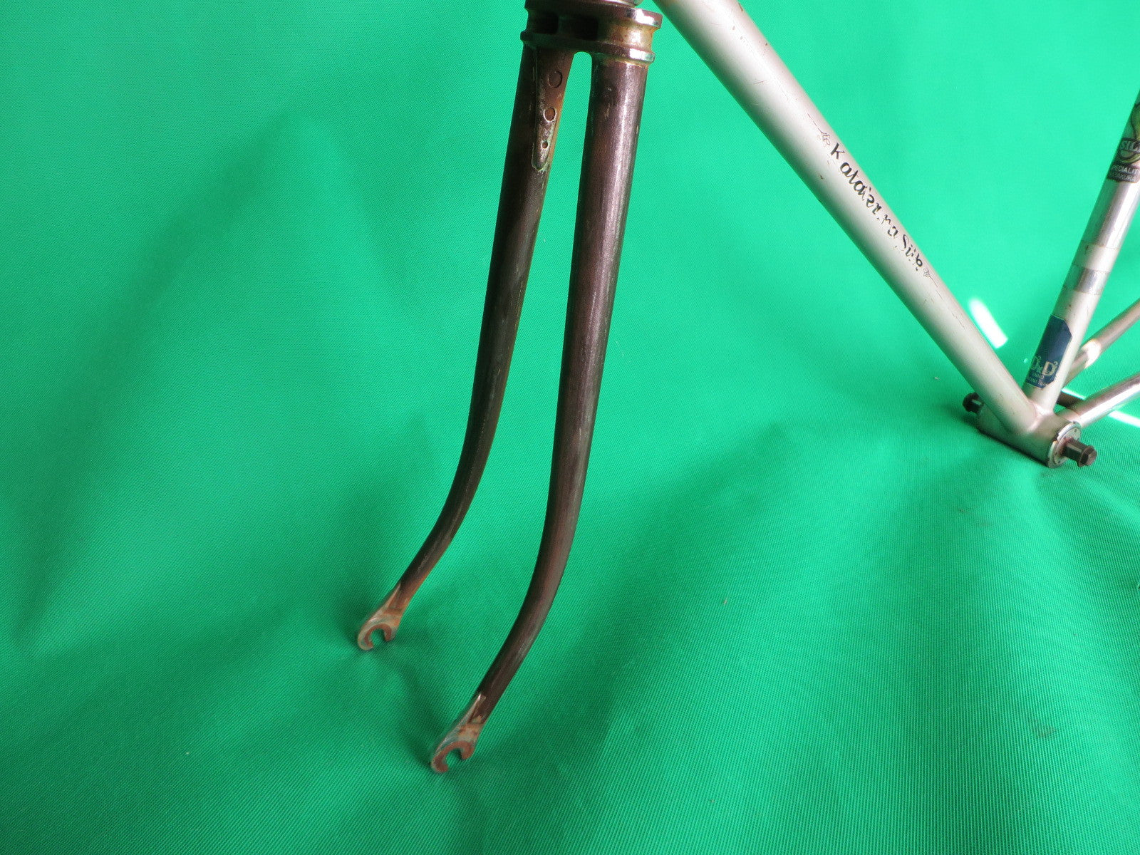 Vintage KATAKURA SILK | chrome/silver | 1975 | 48.5cm – NJS EXPORT