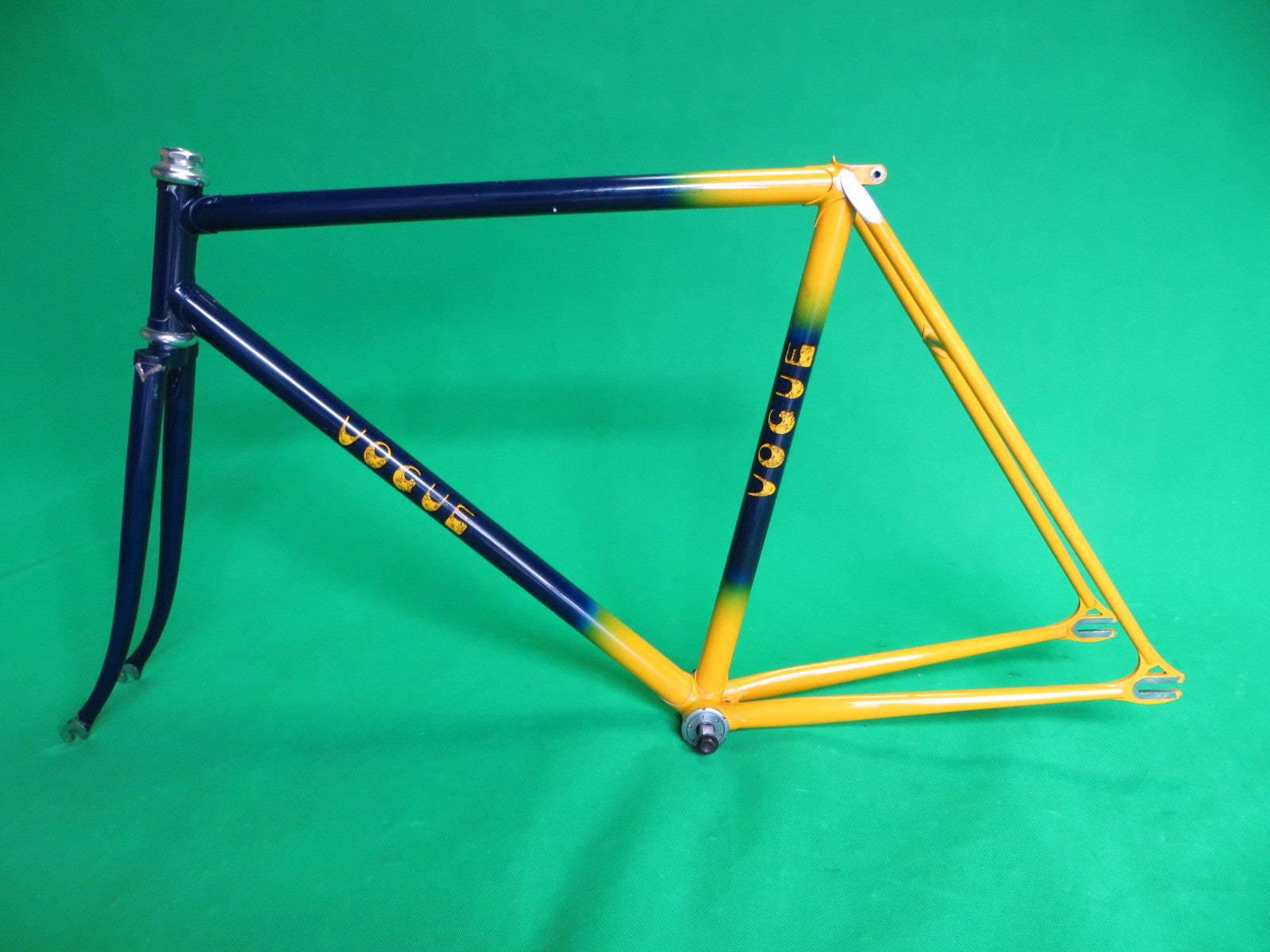 VOGUE // dark blue + yellow fade // 51cm