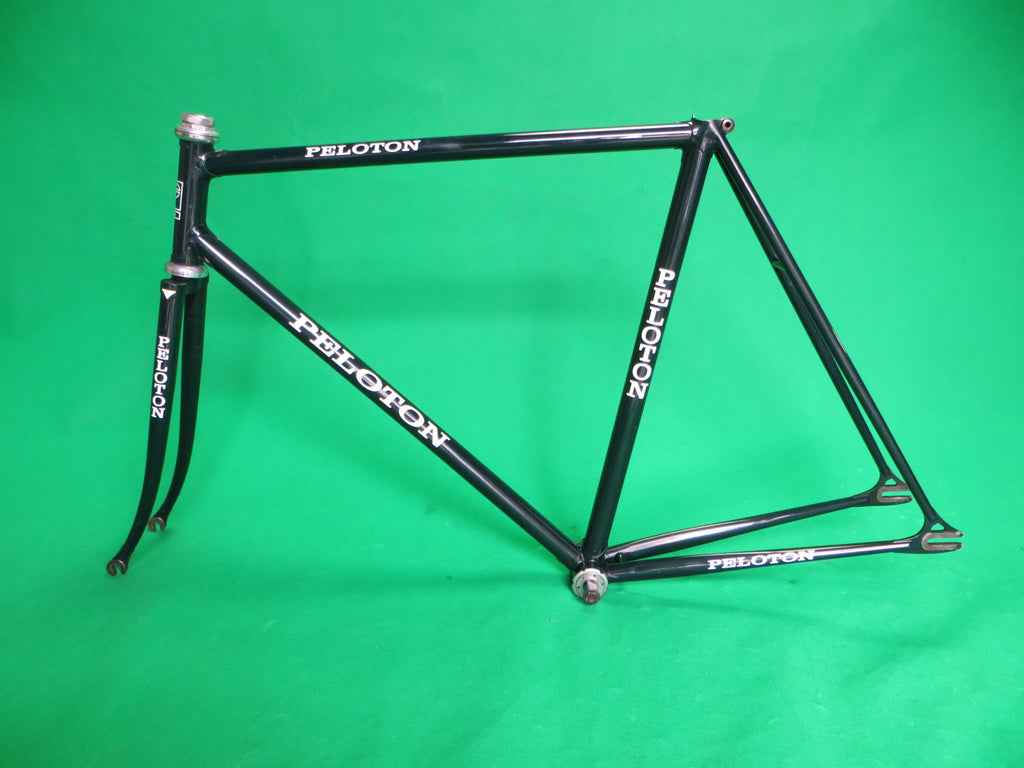 PELOTON // dark green // 54.5cm