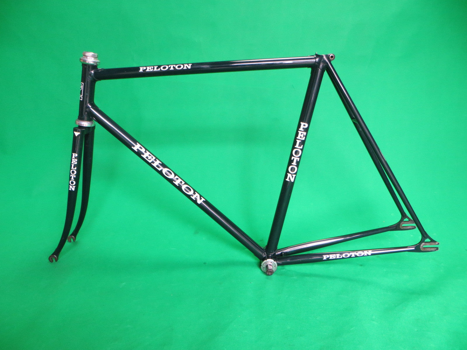 PELOTON // dark green // 54.5cm