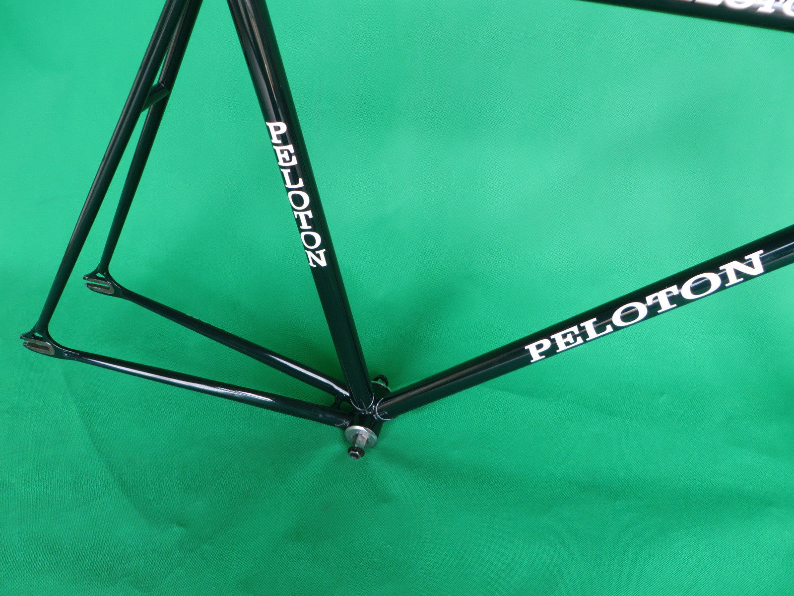 Peloton Dark Green {53.5cm} – NJS EXPORT