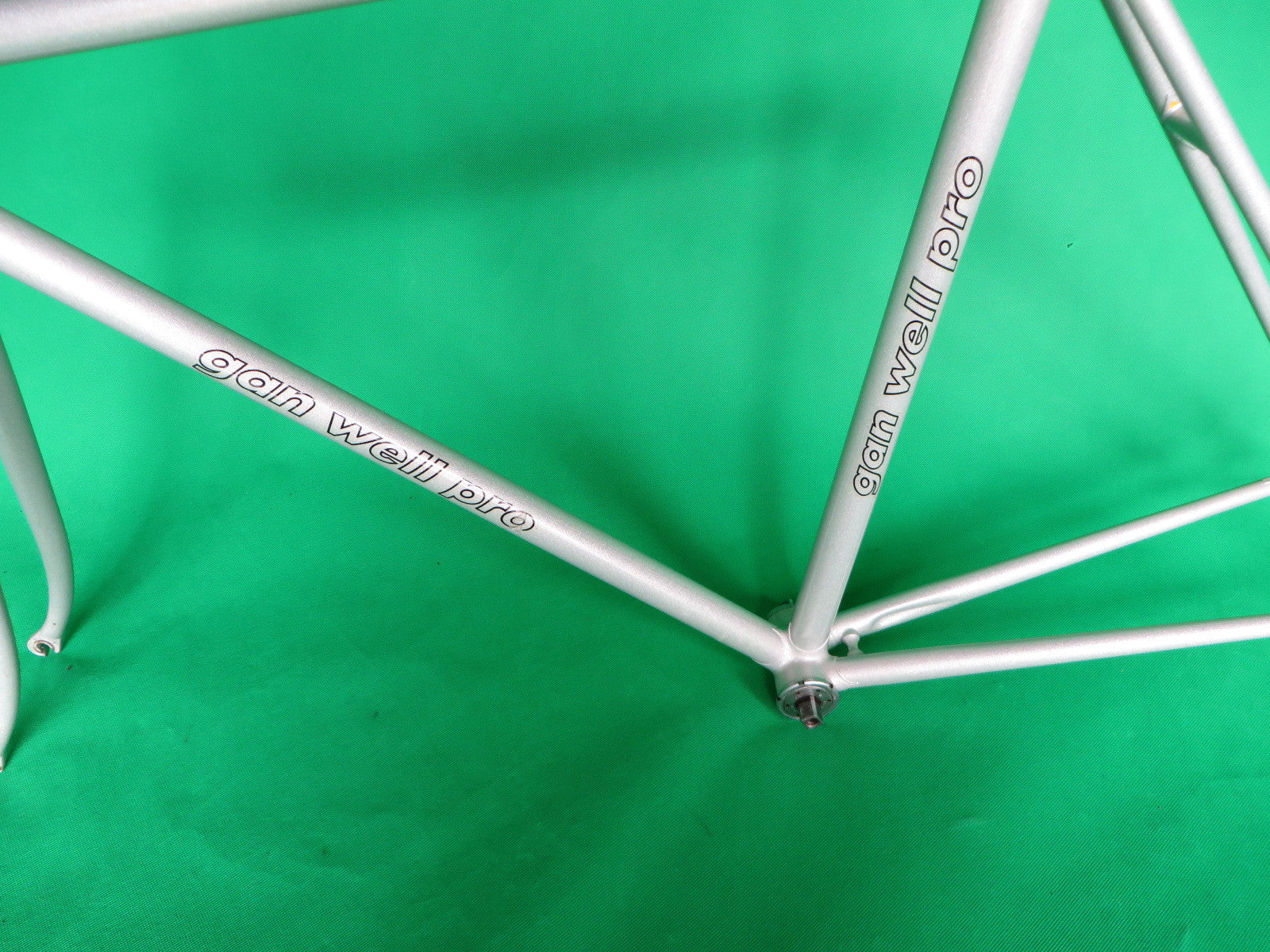 Gan Well Pro Silver '96 {51.5cm} – NJS EXPORT