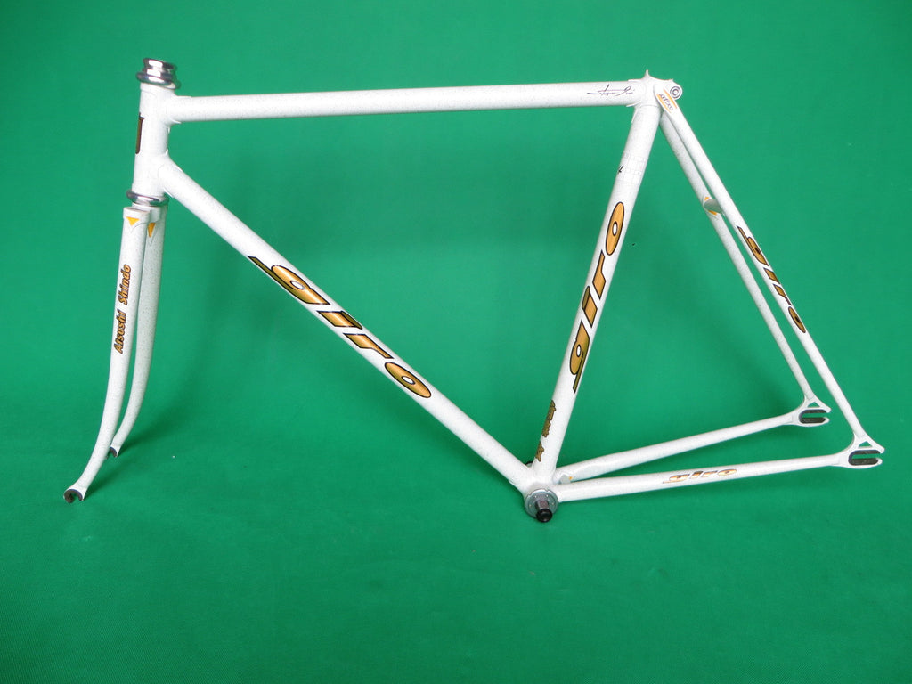 Giro White/Gold Flake {52cm}